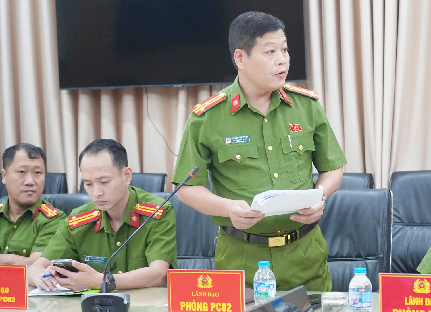 Anh-tin-bai