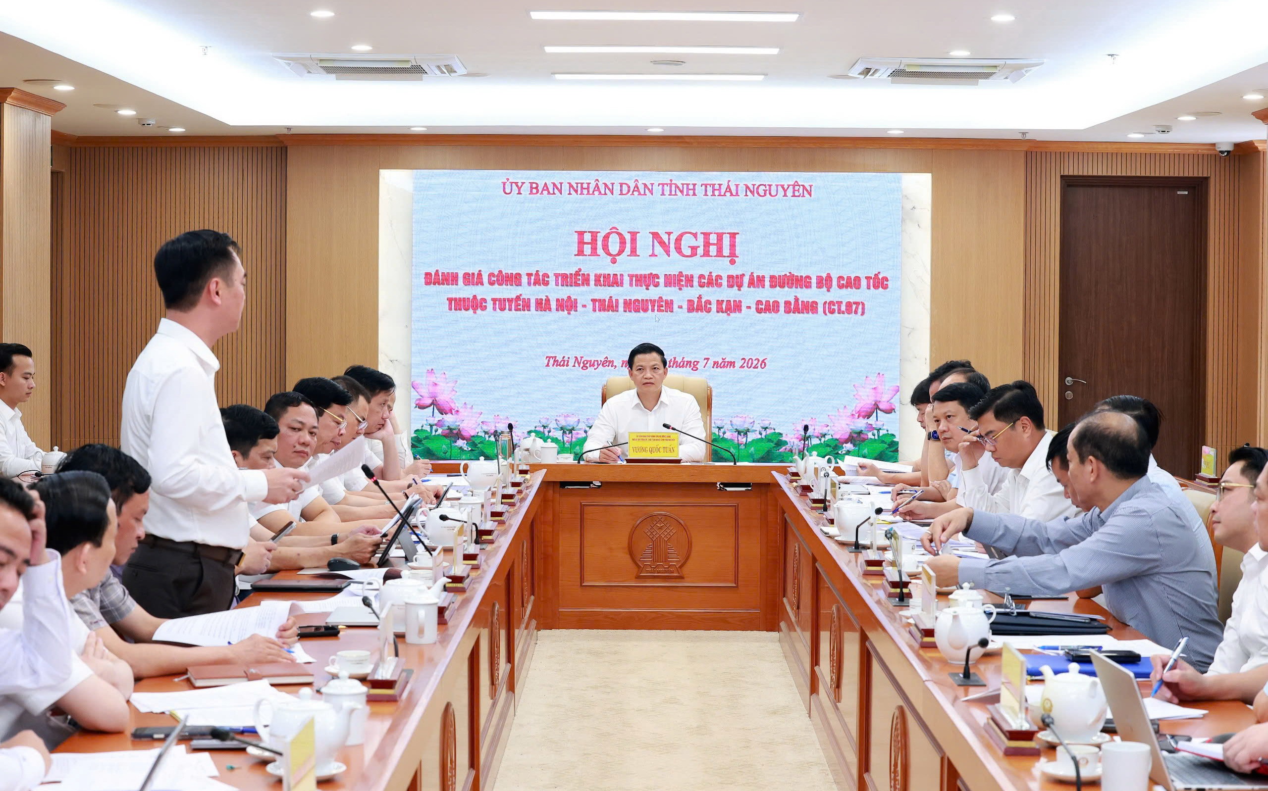 力争于2026年9月15日在CT.07全线各施工点同步开工