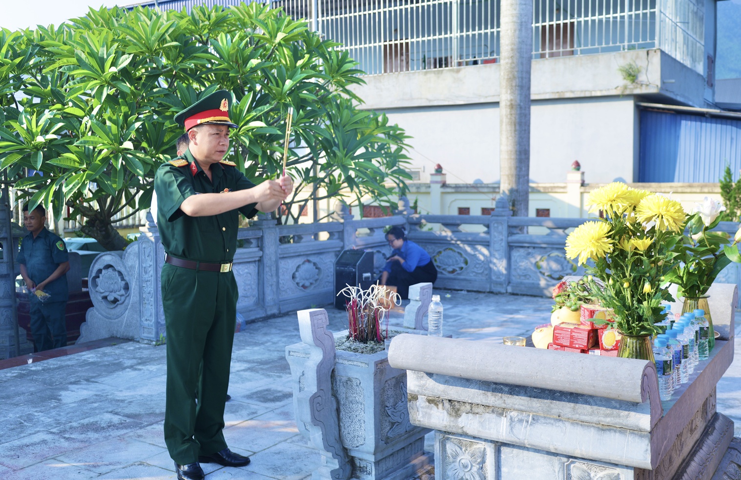 Anh-tin-bai