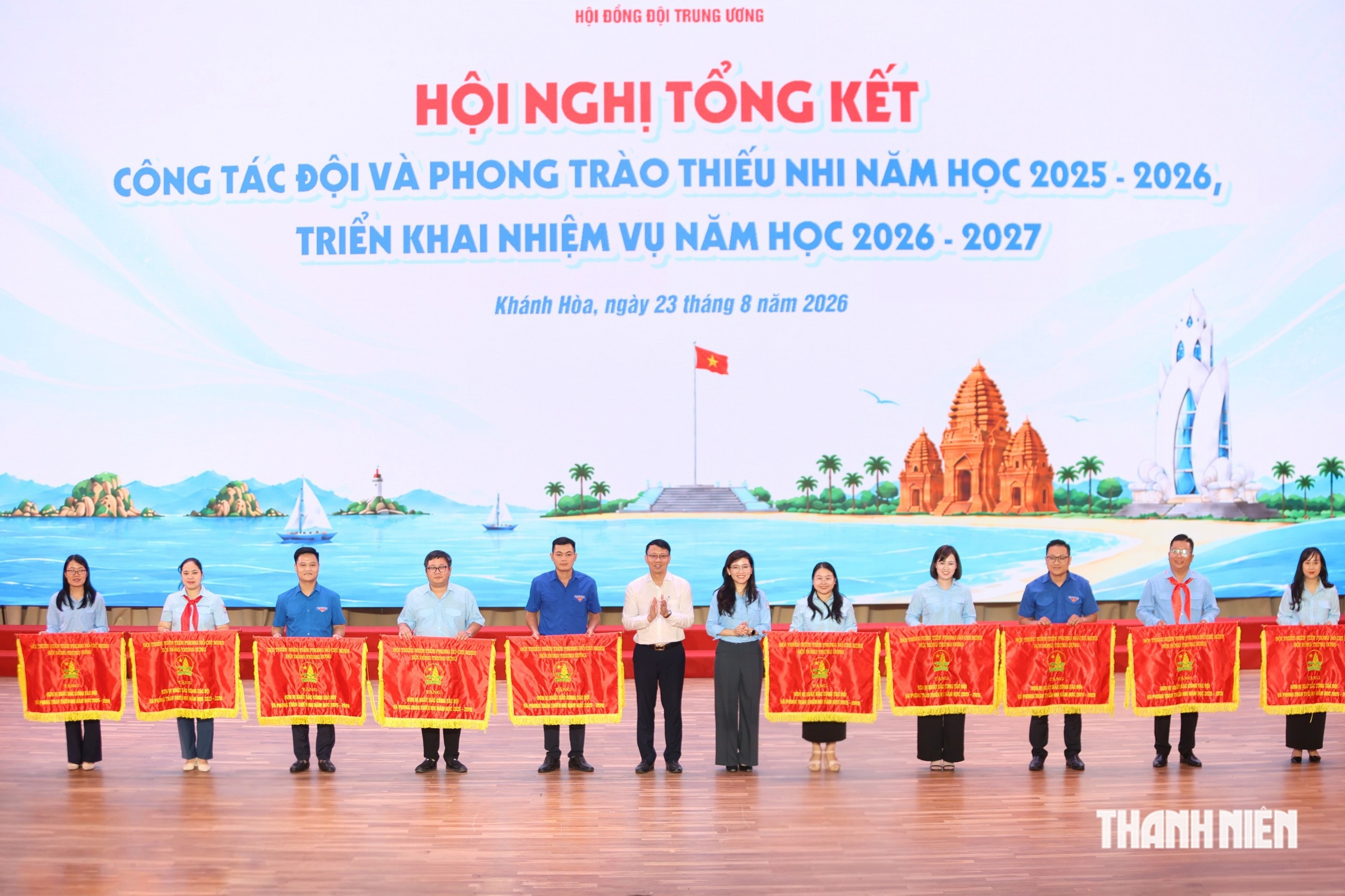 Anh-tin-bai