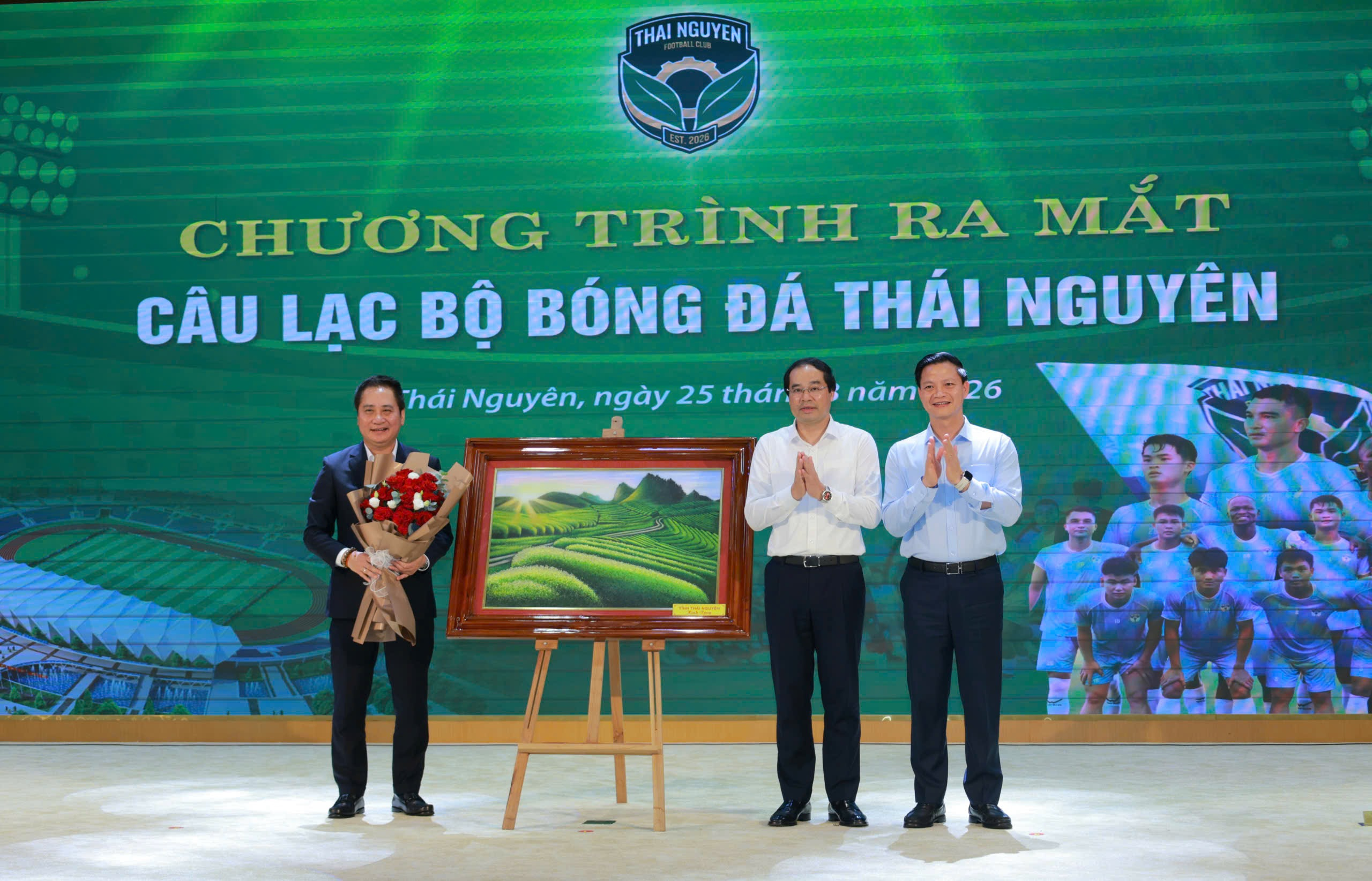 Chính thức ra mắt Câu lạc bộ Bóng đá nam Thái Nguyên