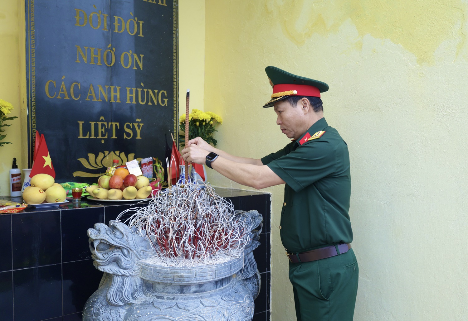 Anh-tin-bai