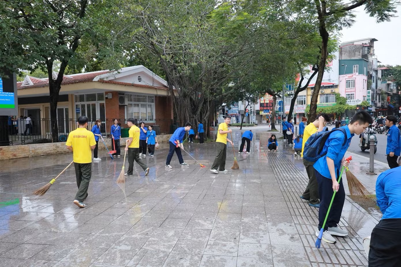 Anh-tin-bai