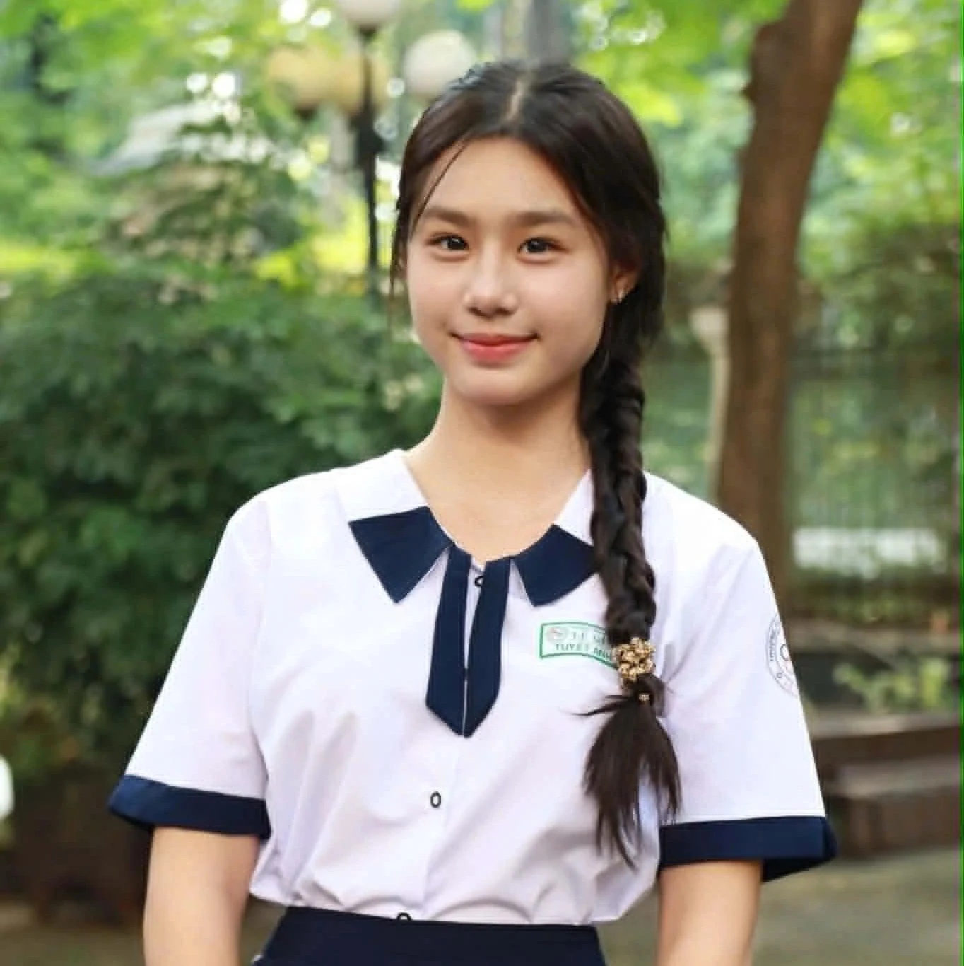 Anh-tin-bai
