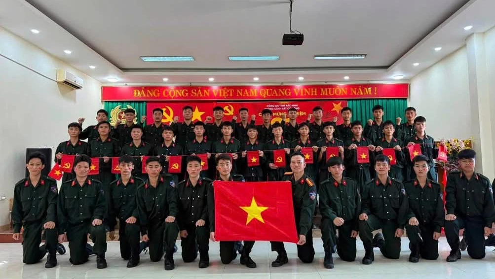 Anh-tin-bai