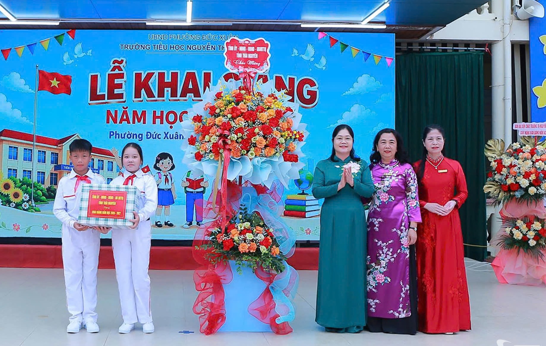 Anh-tin-bai