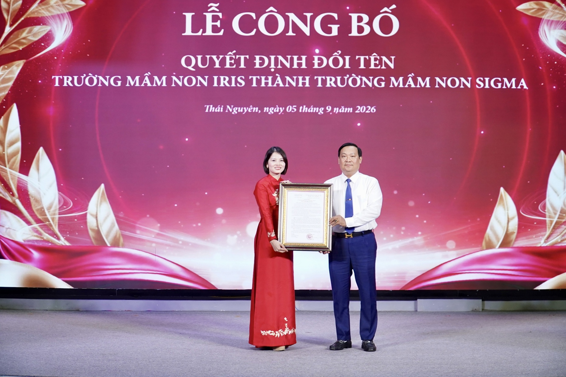 Anh-tin-bai