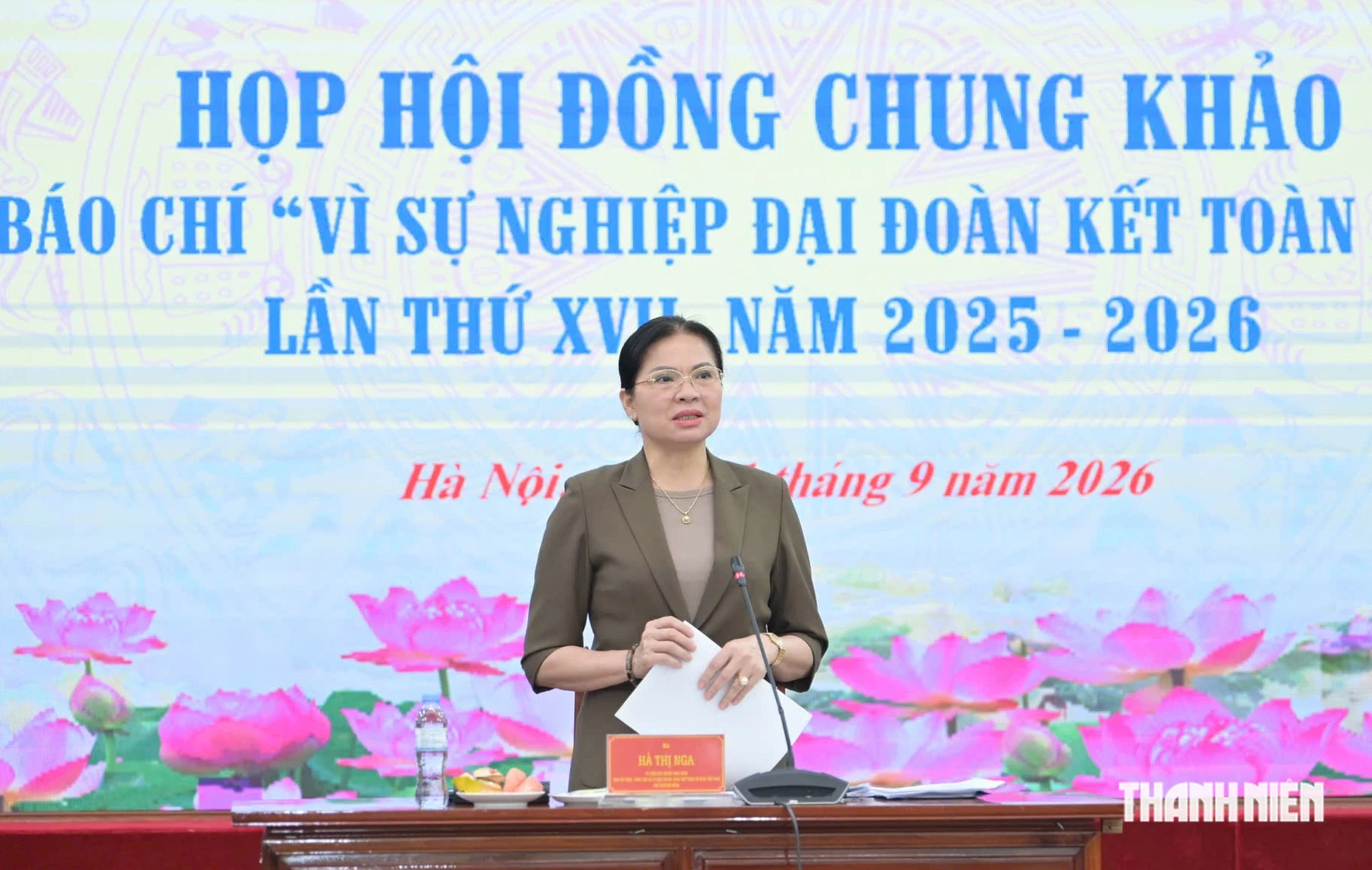 Anh-tin-bai