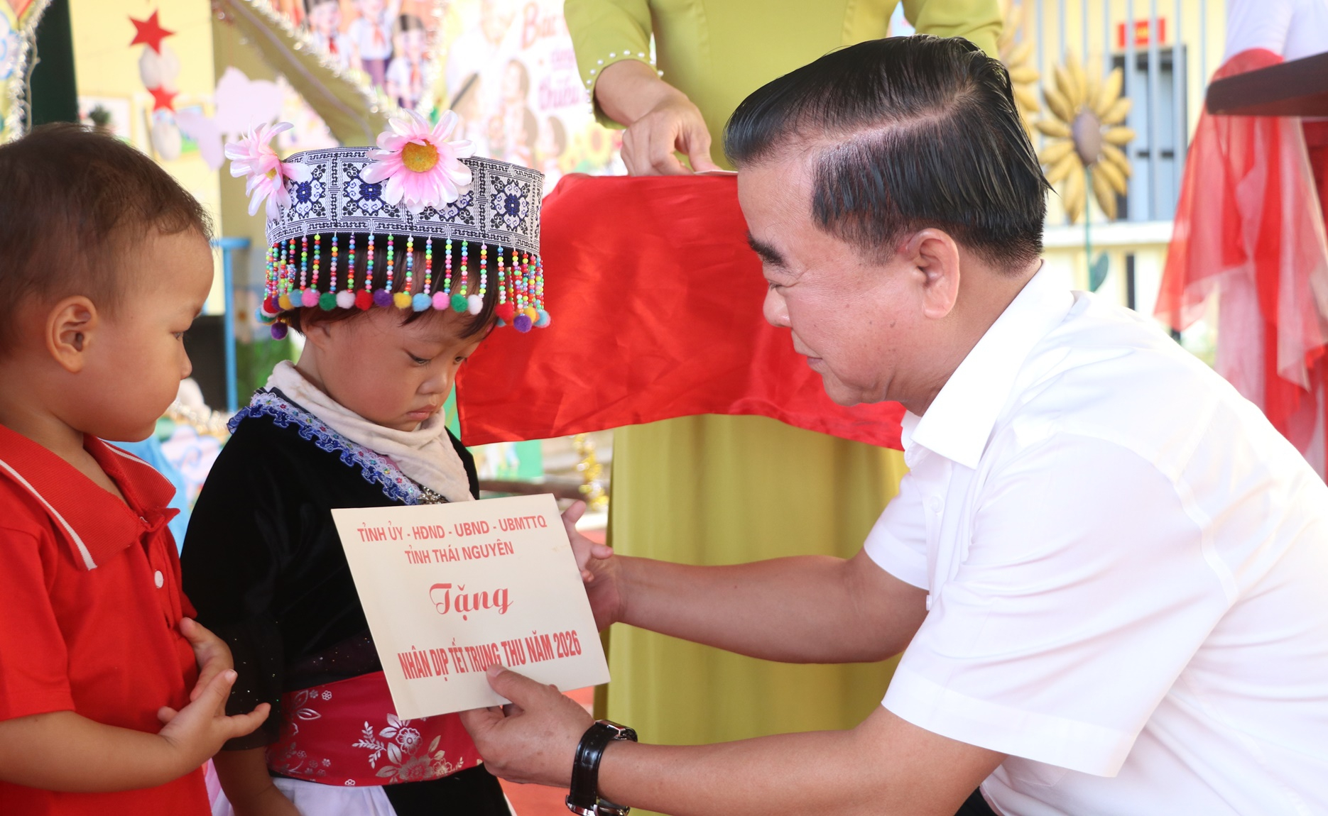 Anh-tin-bai