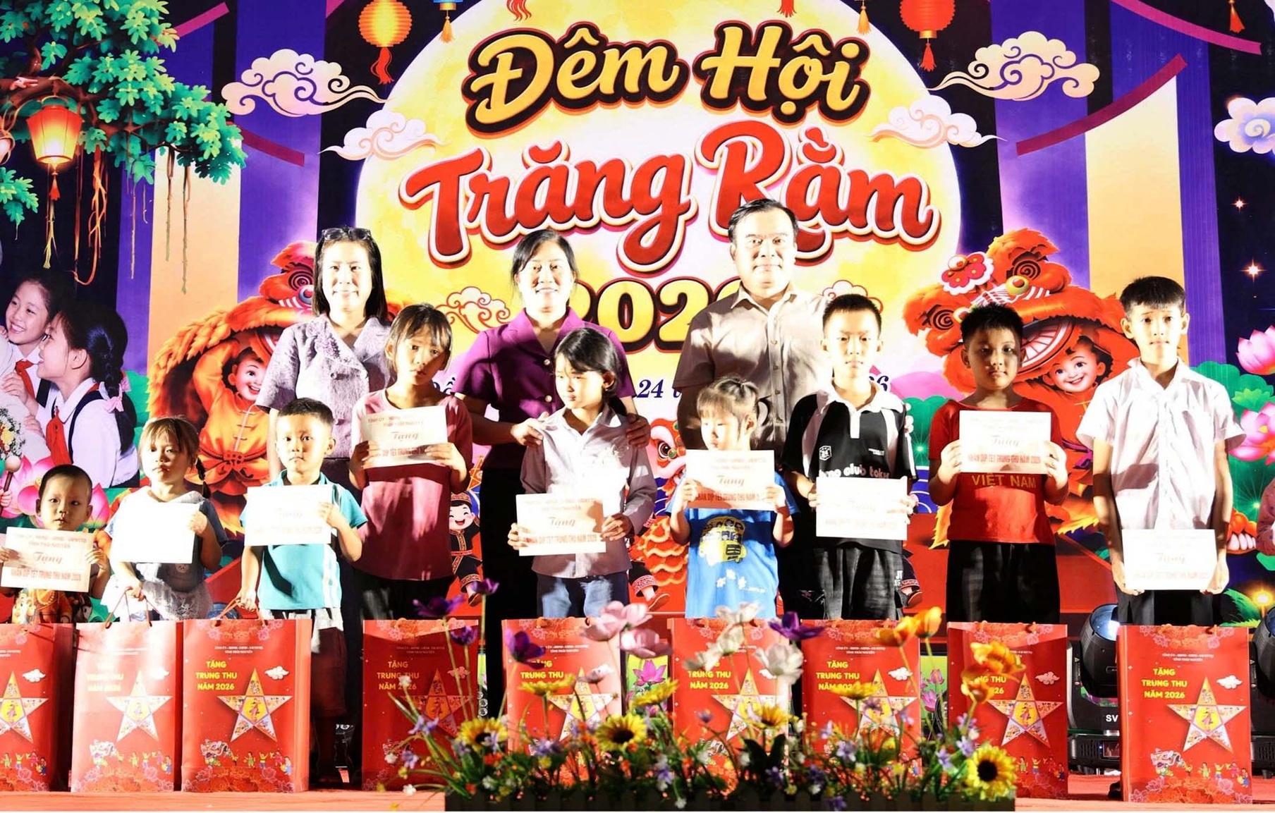 Anh-tin-bai