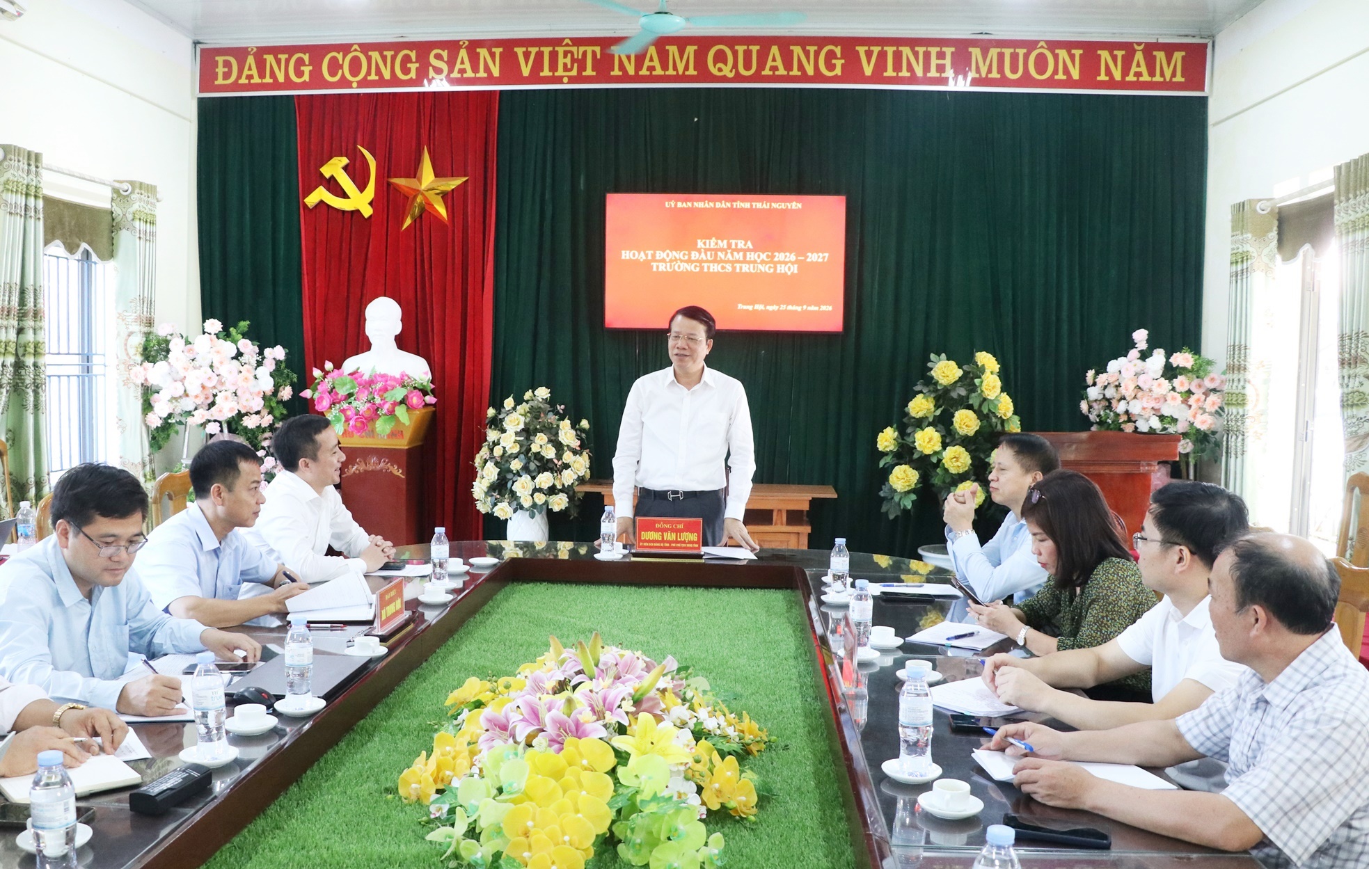Anh-tin-bai