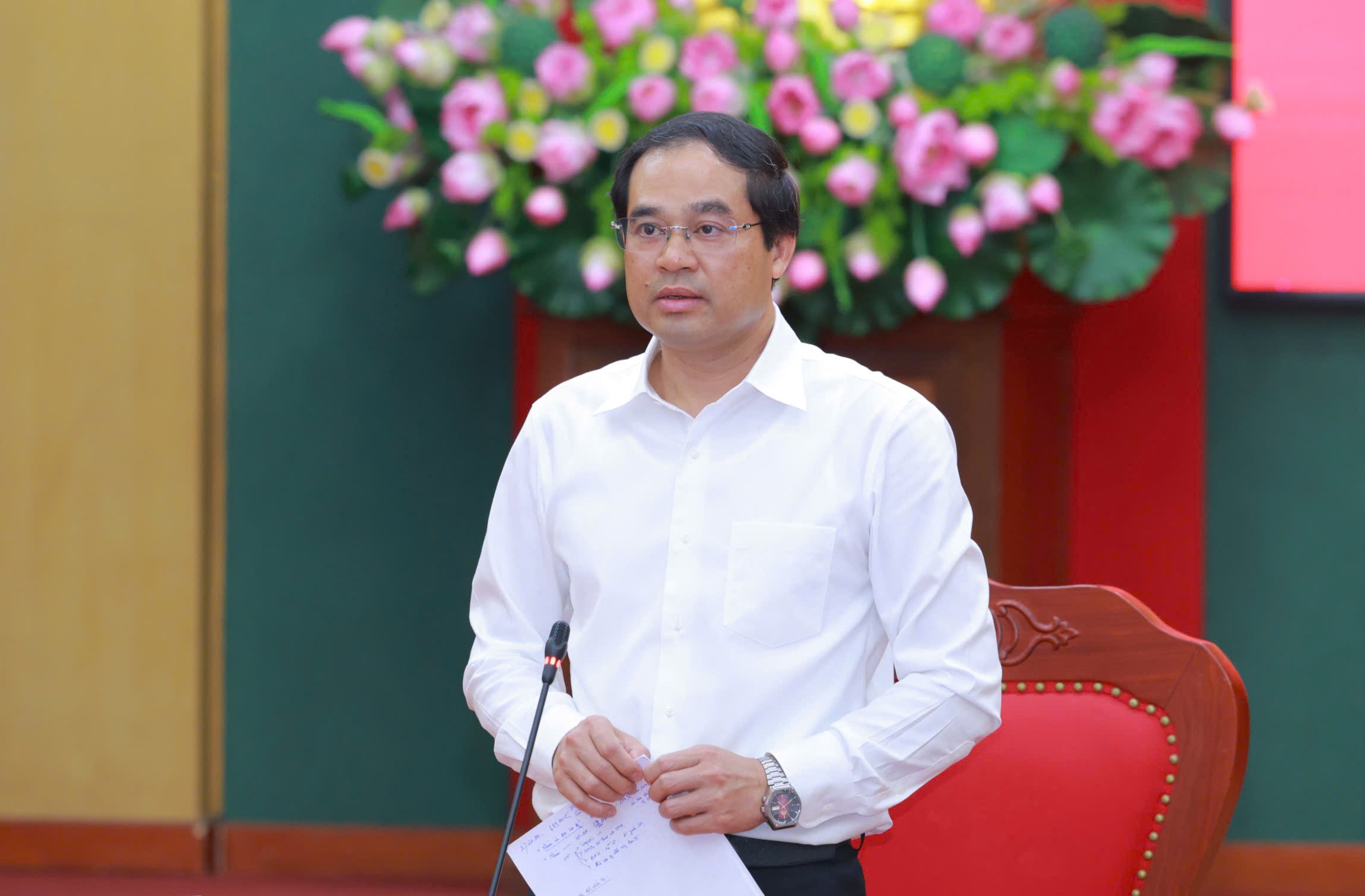 Anh-tin-bai