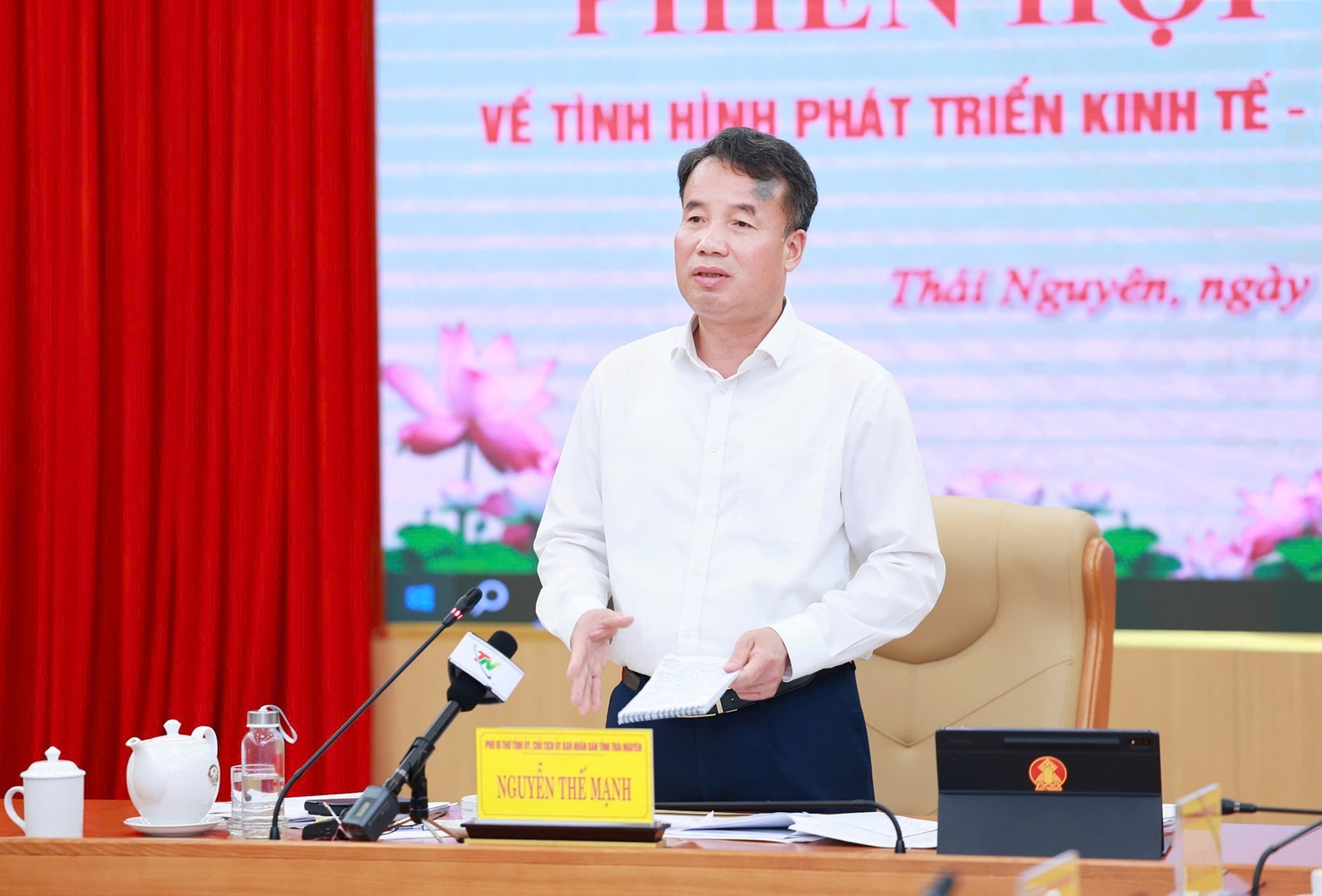 Anh-tin-bai