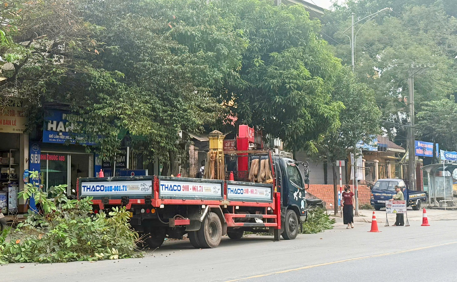 Anh-tin-bai