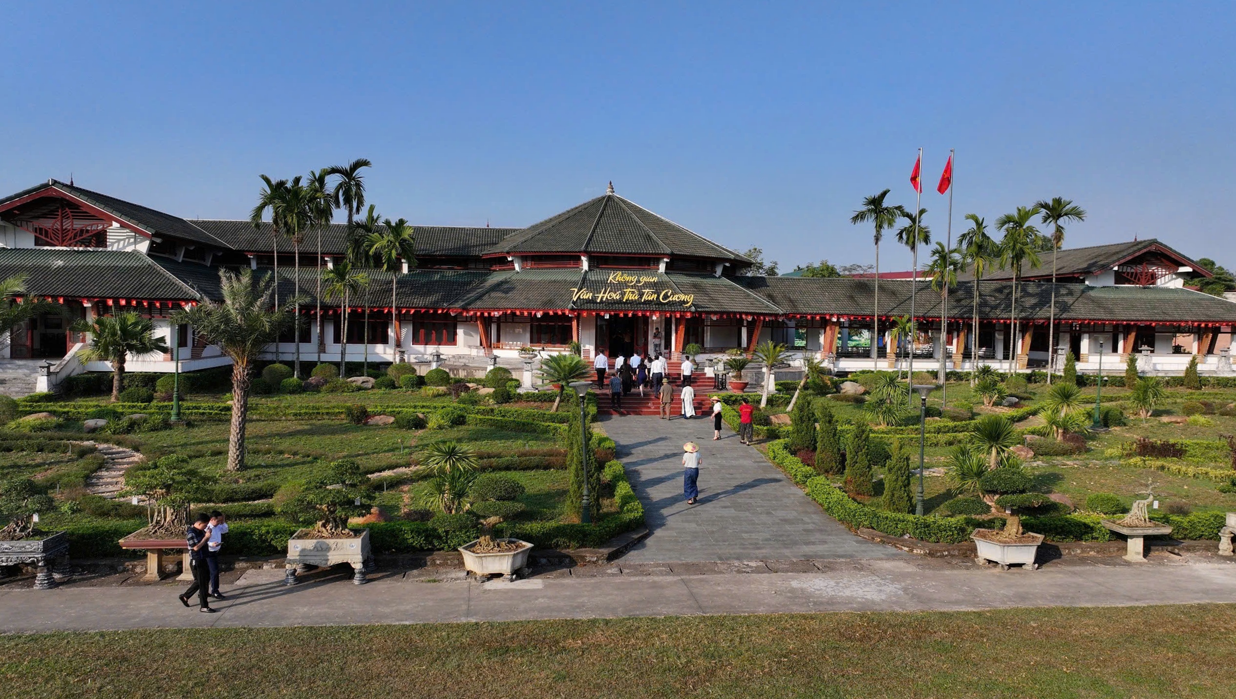 Anh-tin-bai