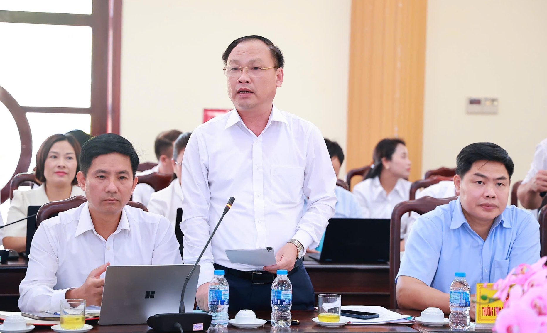 Anh-tin-bai