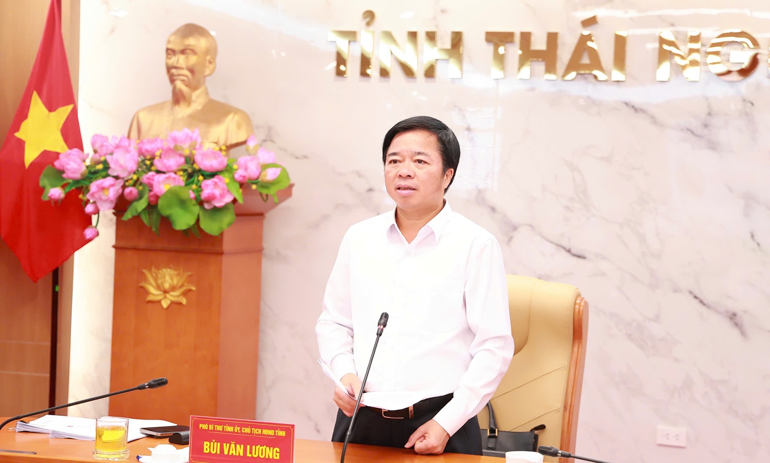 Anh-tin-bai