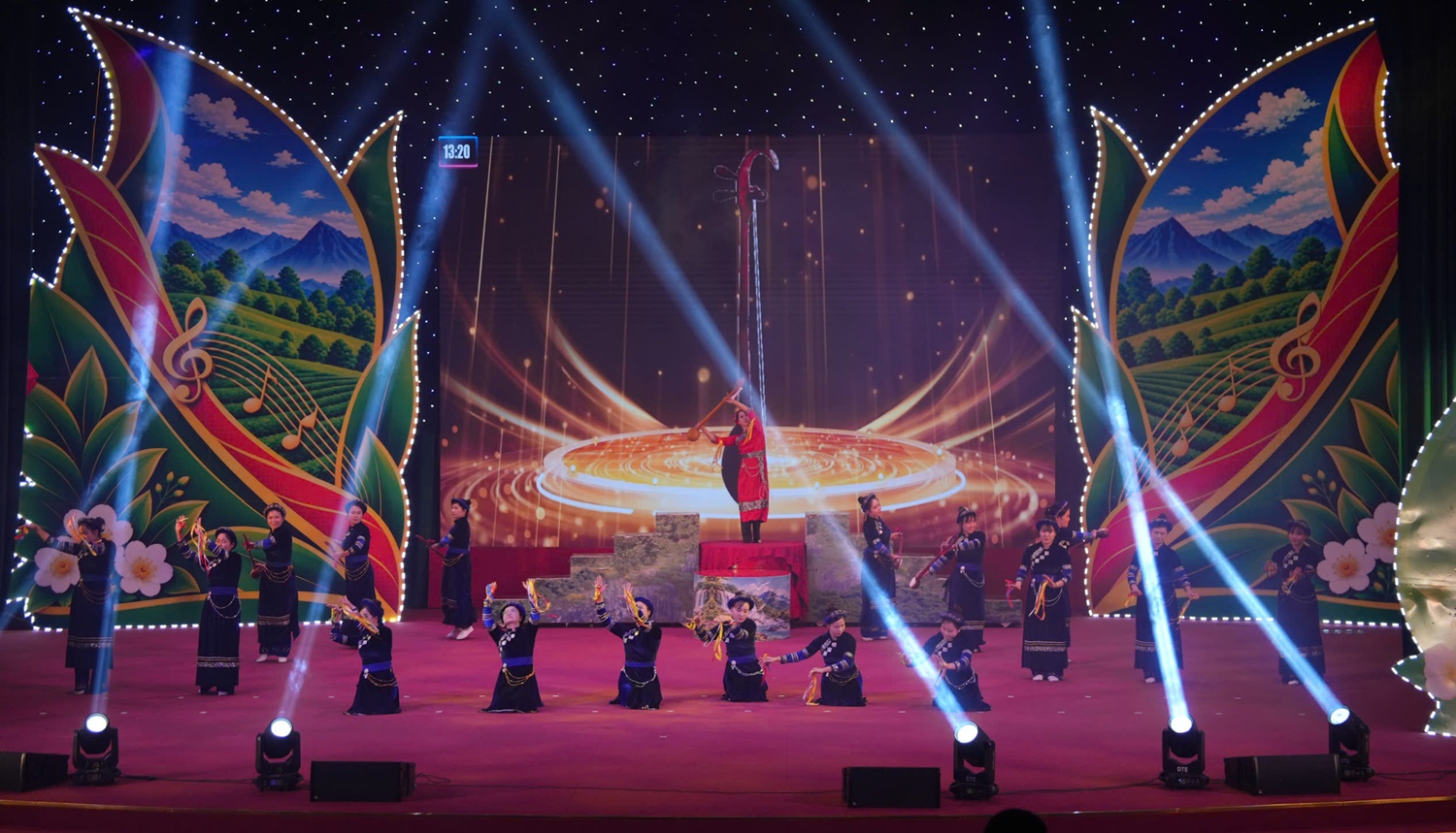 Anh-tin-bai