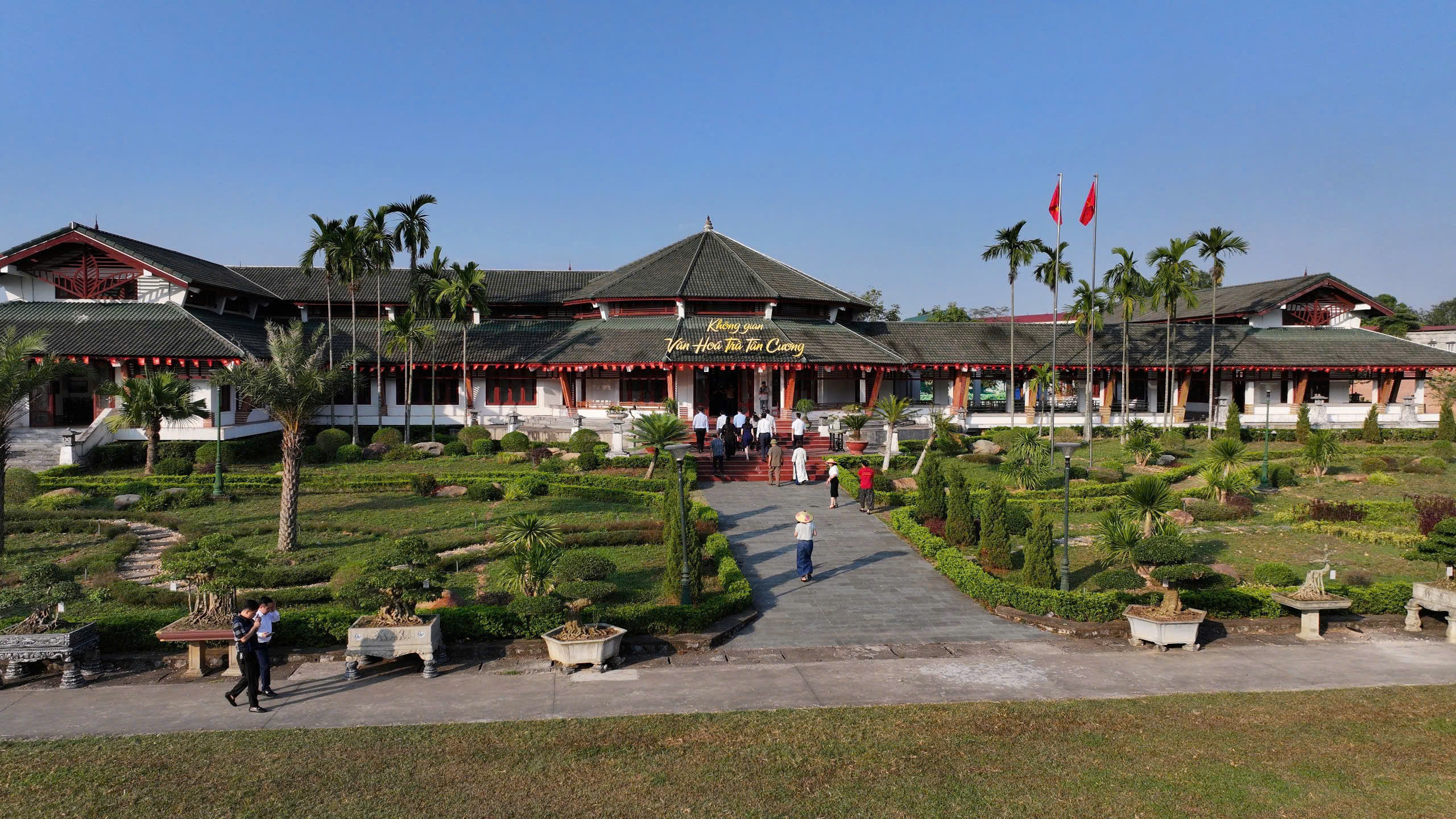 Anh-tin-bai
