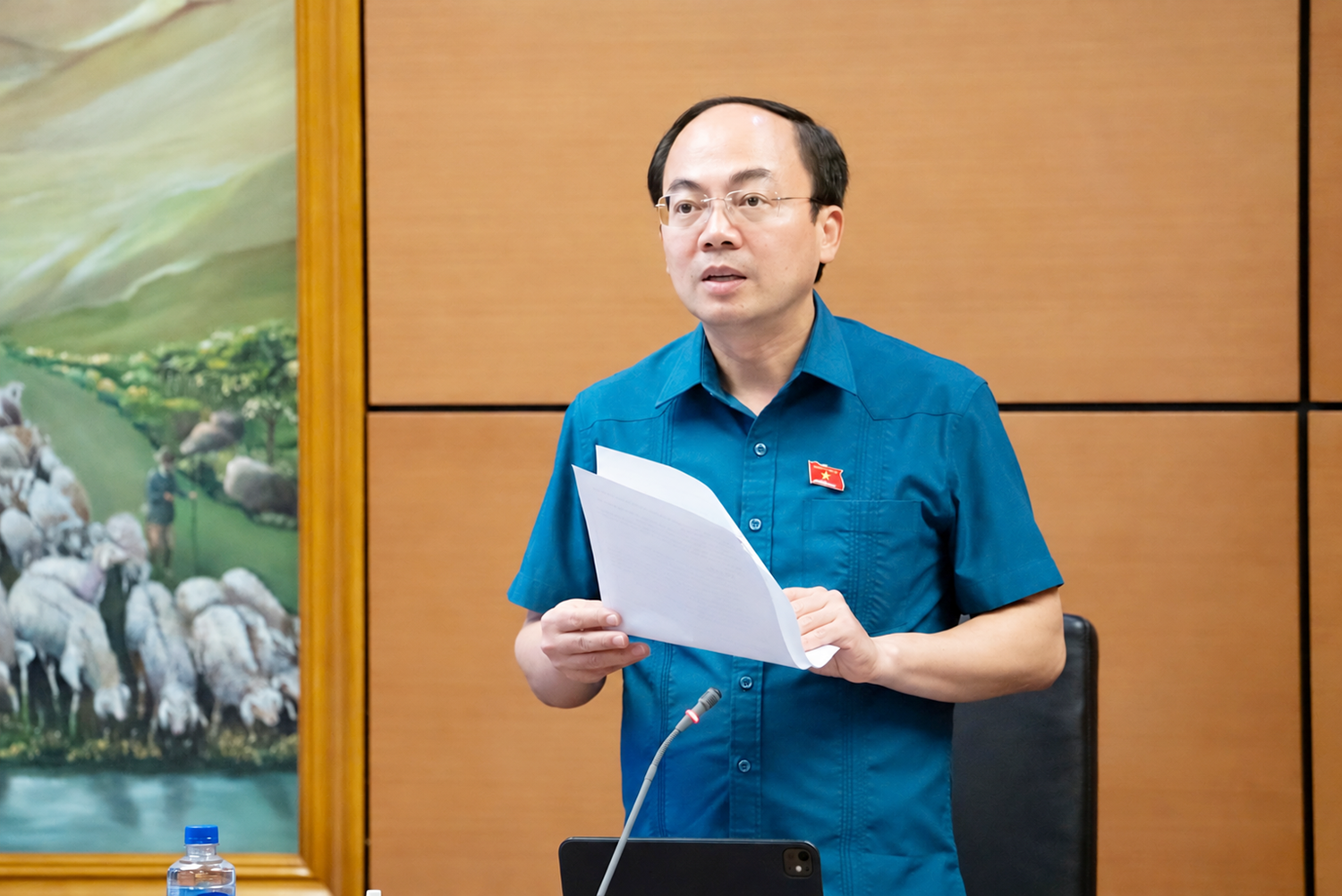 Anh-tin-bai