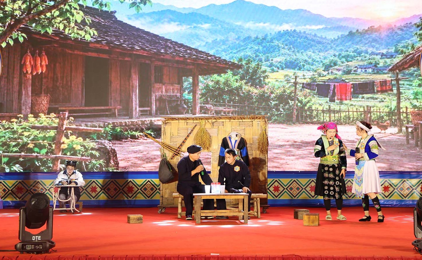 Anh-tin-bai
