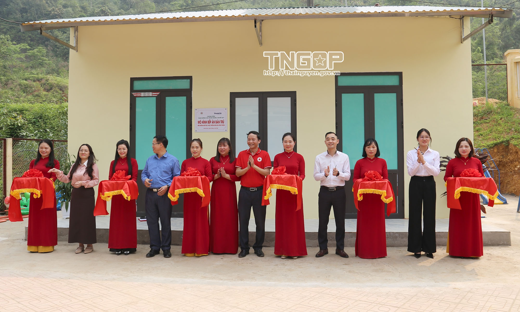 Khánh thành bếp ăn bán trú tại điểm trường Khuổi Nộc, Trường Mầm non Lương Thượng, xã Văn Lang