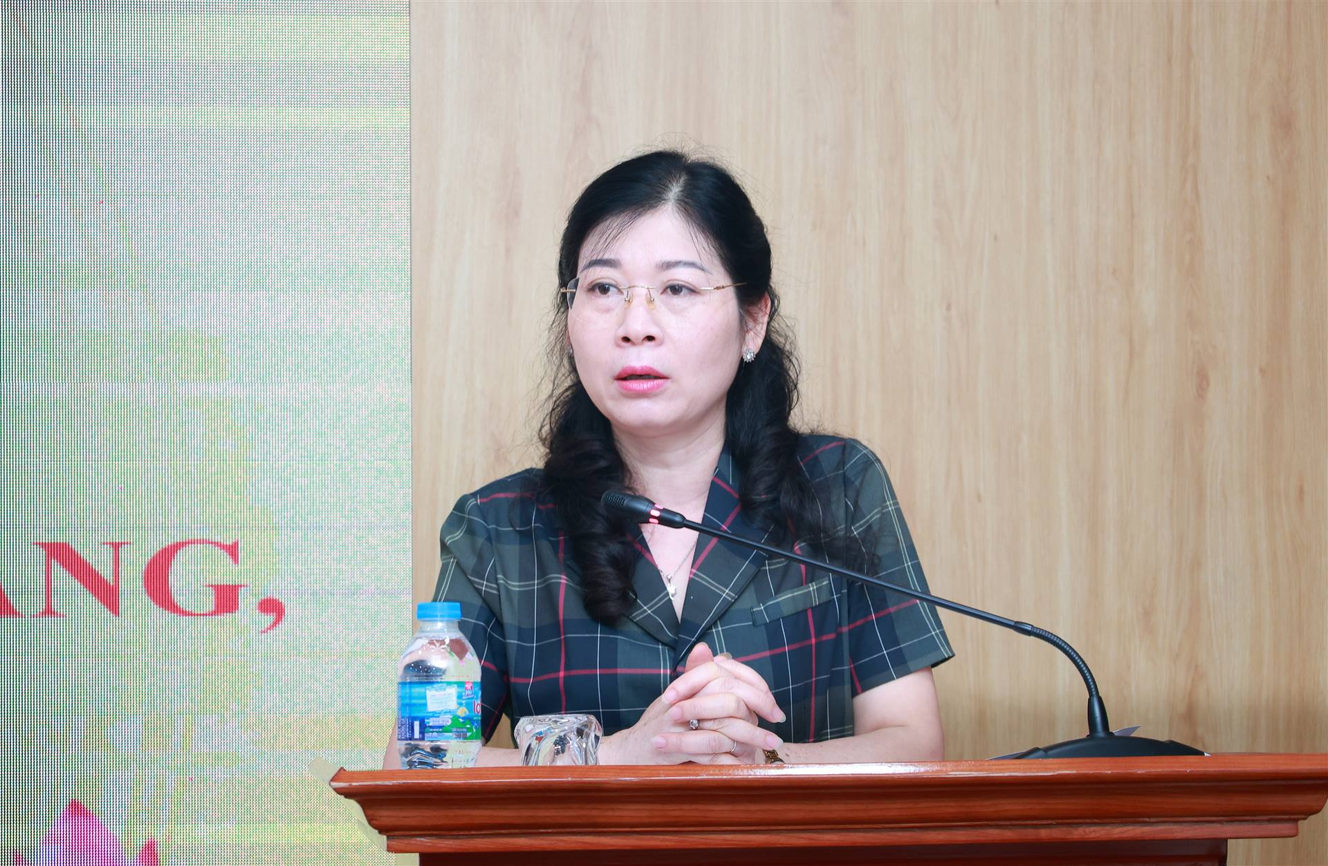 Trang bị kiến thức, kỹ năng số cho cán bộ, đảng viên