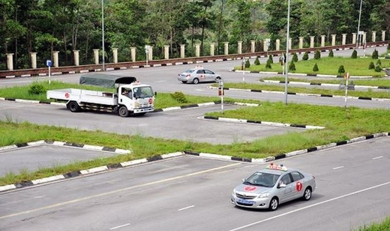 Đào tạo, sát hạch lái xe: Nhiều thủ tục được rút gọn, giải quyết trực tuyến
