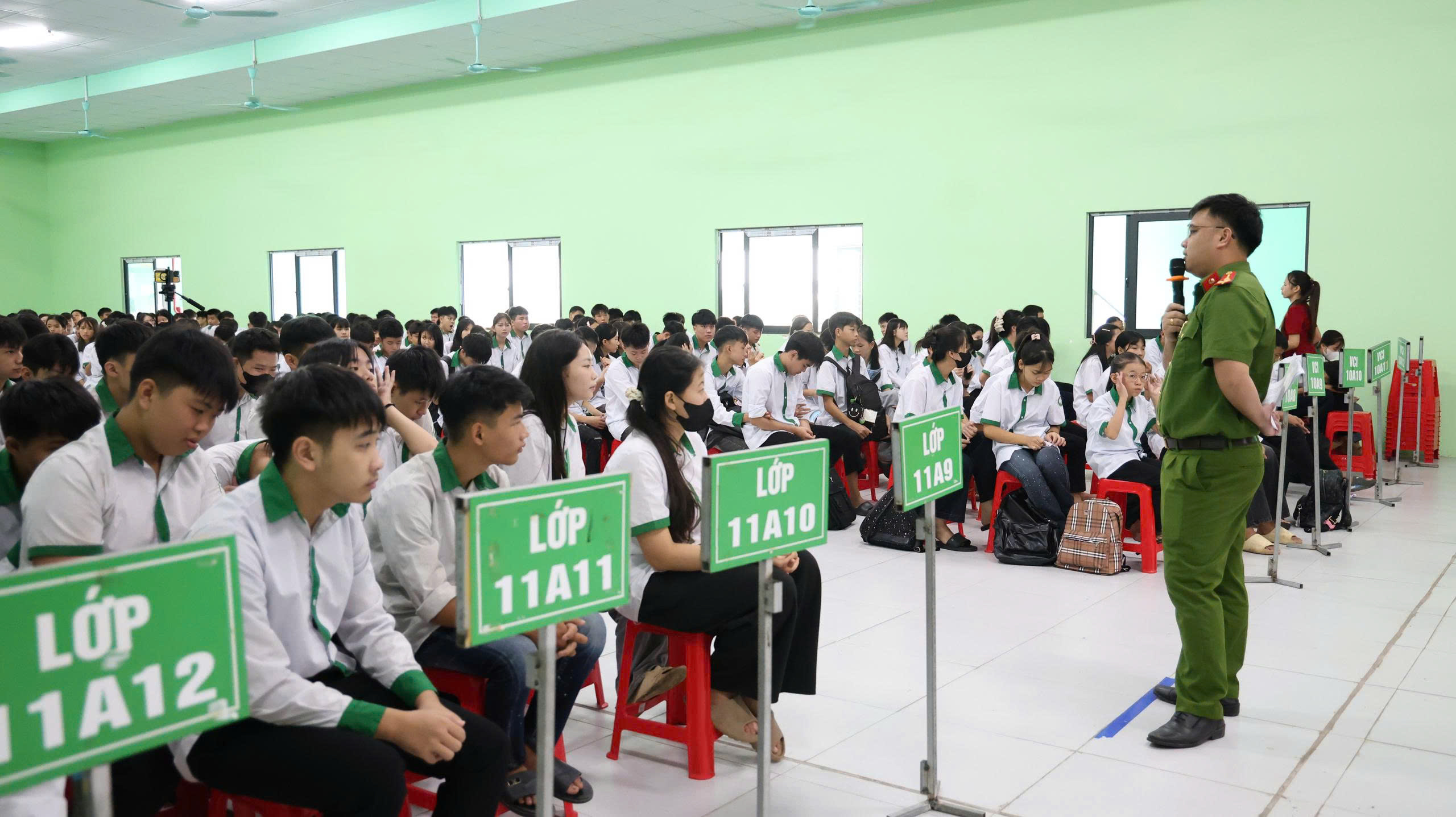 Trên 500 học sinh được tuyên truyền pháp luật về ma túy