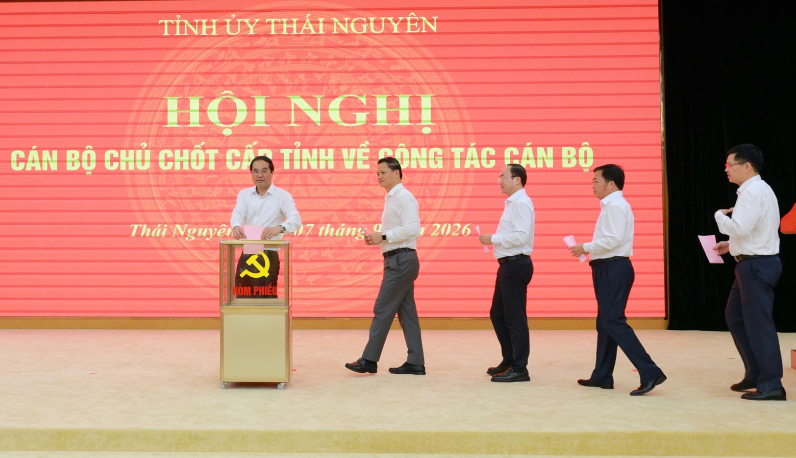 Rà soát, bổ sung quy hoạch cán bộ và giới thiệu nhân sự bổ sung Ủy viên Ban Chấp hành Đảng bộ tỉnh
