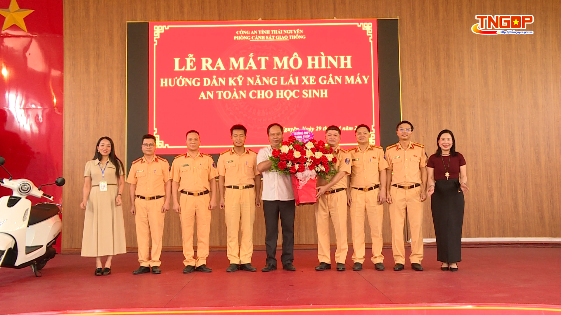 Ra mắt mô hình “Hướng dẫn kỹ năng lái xe gắn máy an toàn cho học sinh”