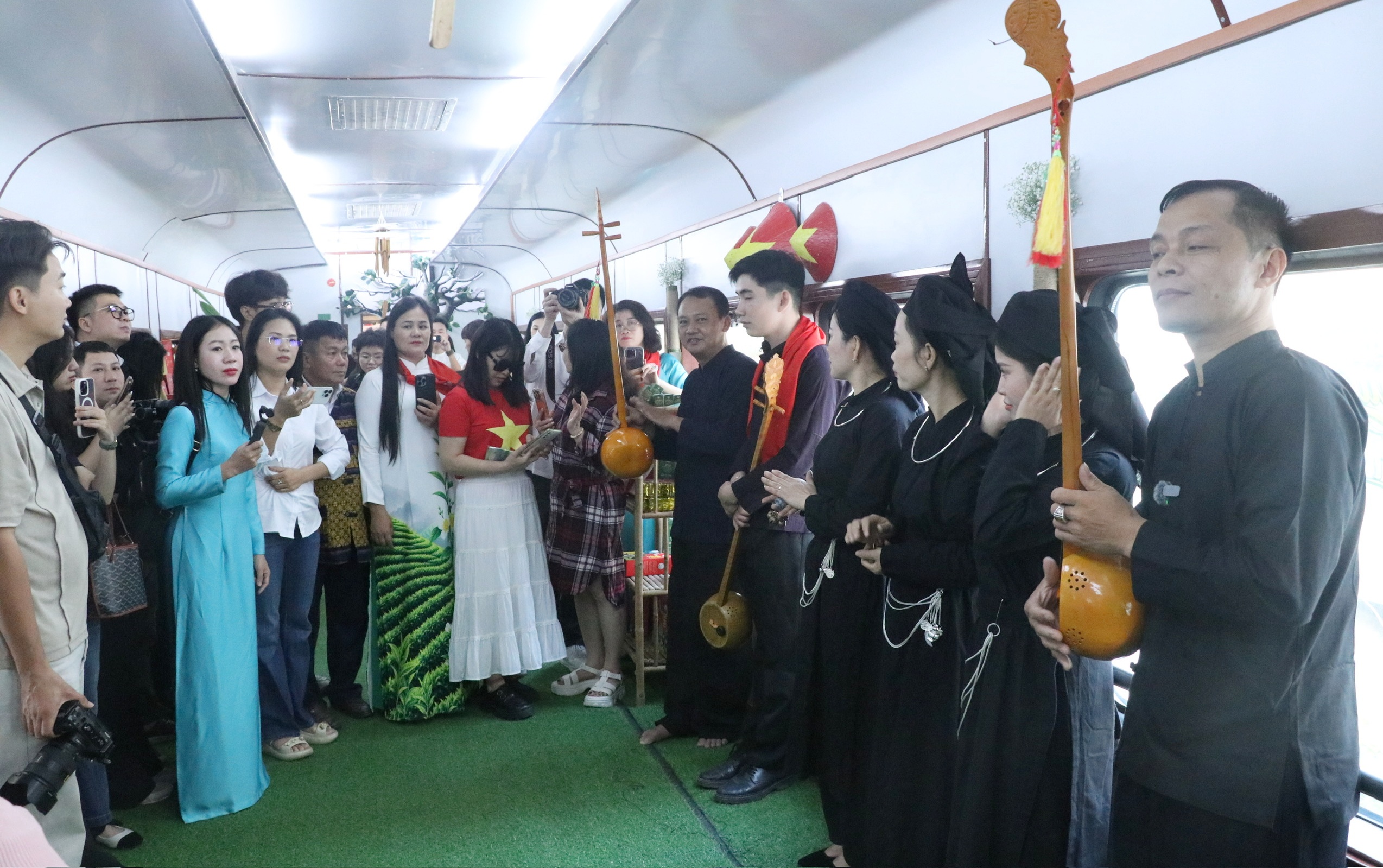 Thái Nguyên tổ chức chuyến tàu di sản “Hành trình về với xứ Trà”