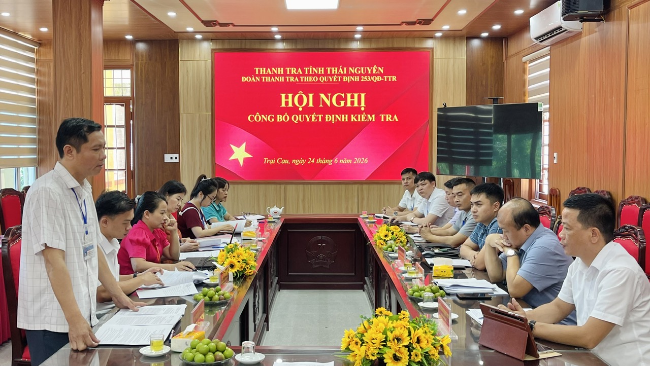 Công bố quyết định kiểm tra về phòng, chống tham nhũng, lãng phí, tiêu cực tại xã Trại Cau và Văn Hán
