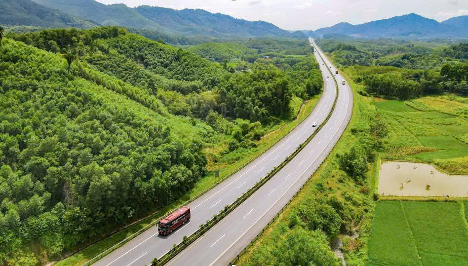 Thông qua chủ trương đầu tư tuyến đường liên kết Thái Nguyên - Tuyên Quang