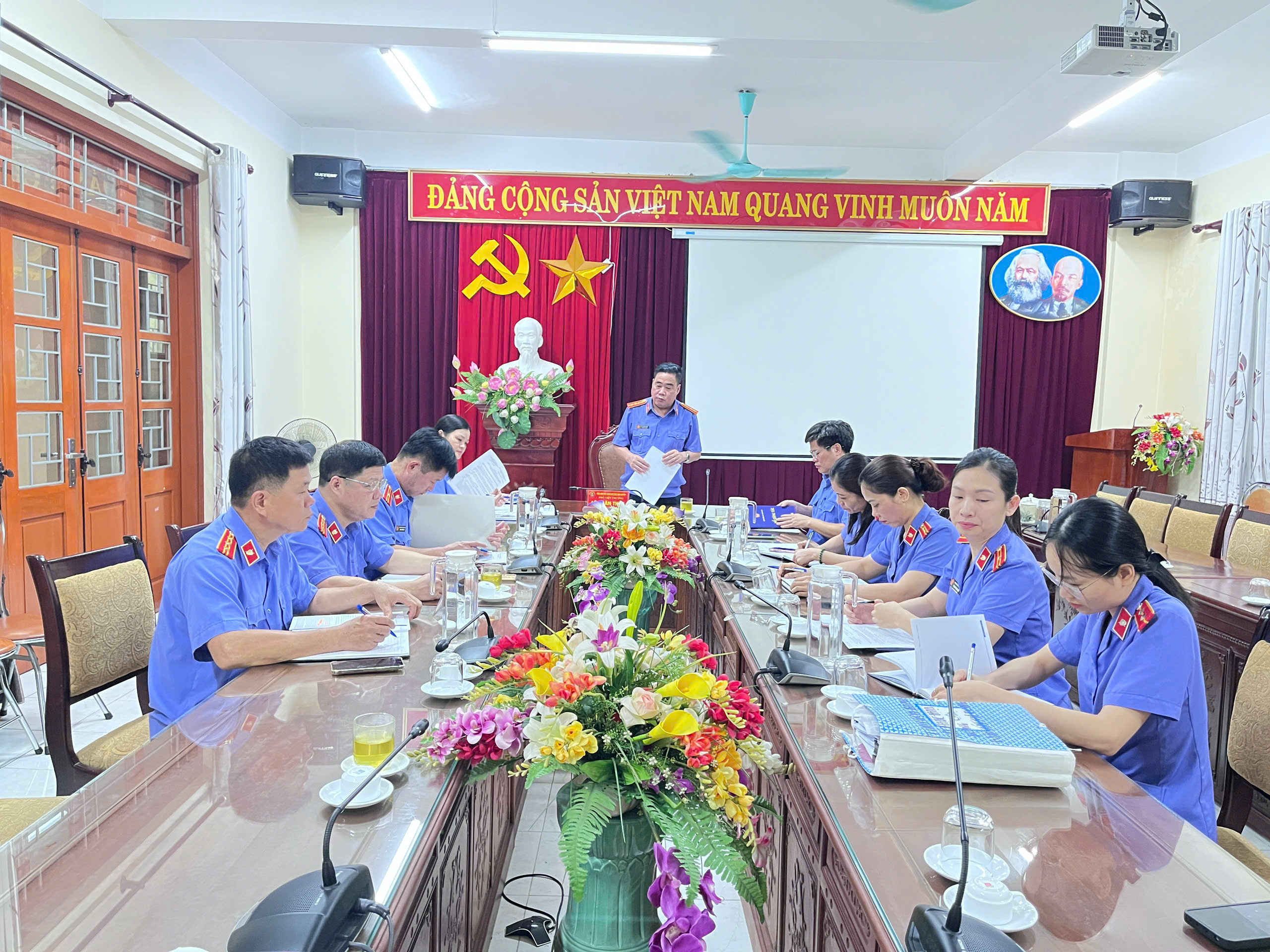 Công bố quyết định kiểm tra công tác sắp xếp, tinh gọn tổ chức bộ máy, biên chế