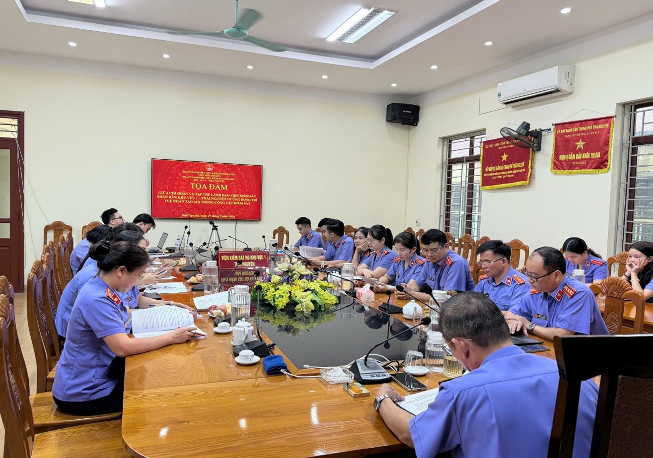 Viện kiểm sát nhân dân khu vực 1 tổ chức tọa đàm về chuyển đổi số