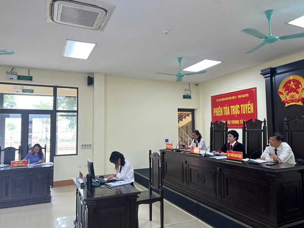 VKSND khu vực 5 – thái nguyên phối hợp  tổ chức xx phiên tòa trực tuyến