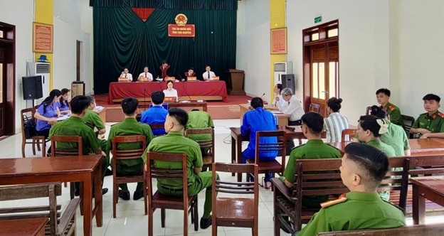 Kiểm sát viên phòng 1 tham gia xét xử lưu động  vụ án Mua bán trái phép chất ma túy 
