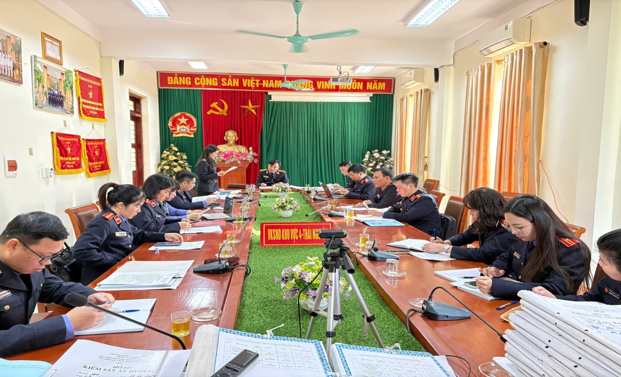 VKSND tỉnh Thái Nguyên tiến hành kiểm tra việc thực hiện TTLT số 01/2020/TTLT 