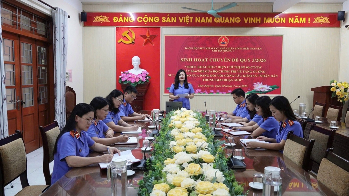 Chi bộ Phòng 7 tổ chức sinh hoạt chuyên đề  Triển khai thực hiện Chỉ thị số 06-CT/TW của Bộ Chính trị
