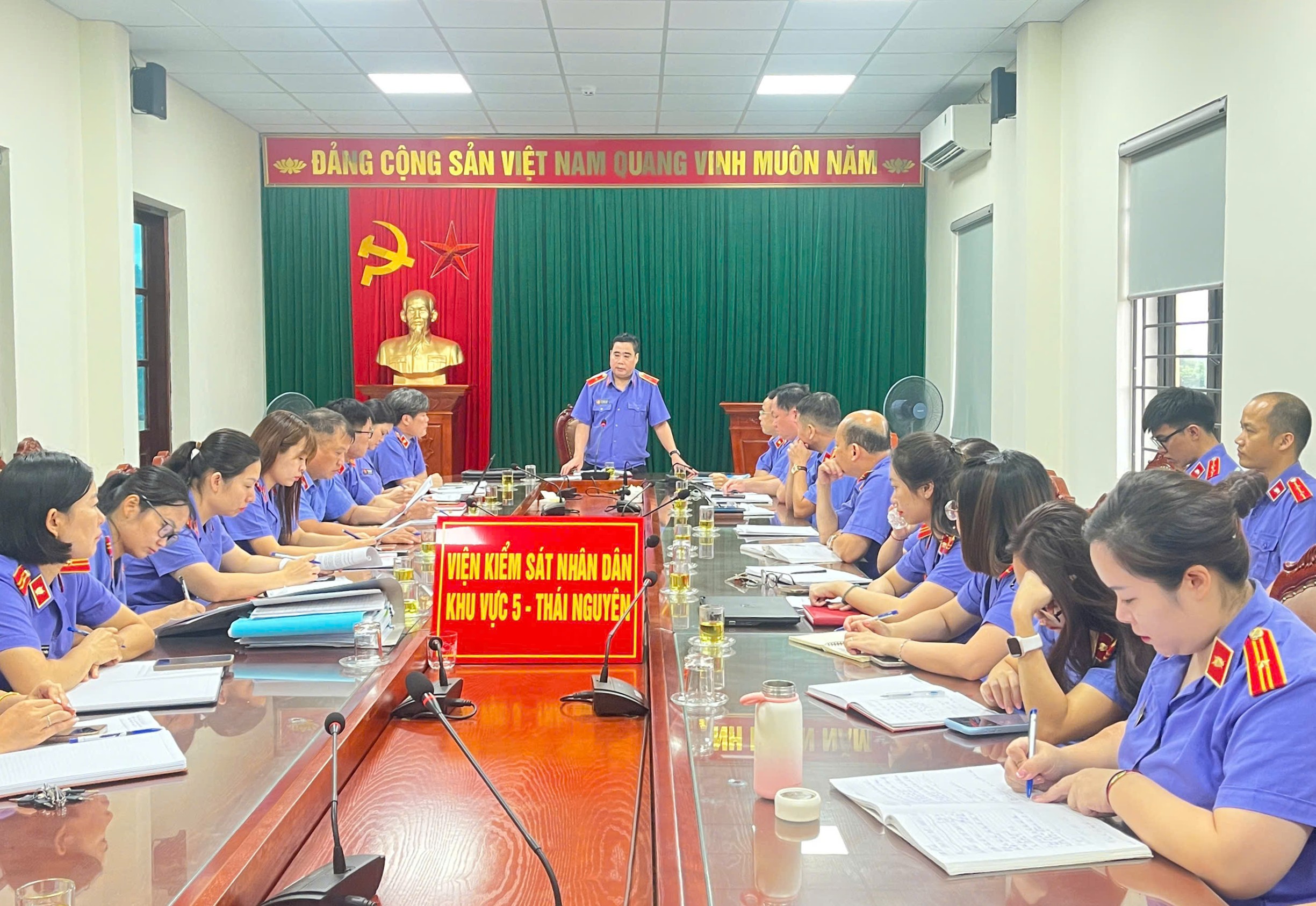 Công bố kiểm tra việc thực hiện dân chủ ở cơ sở