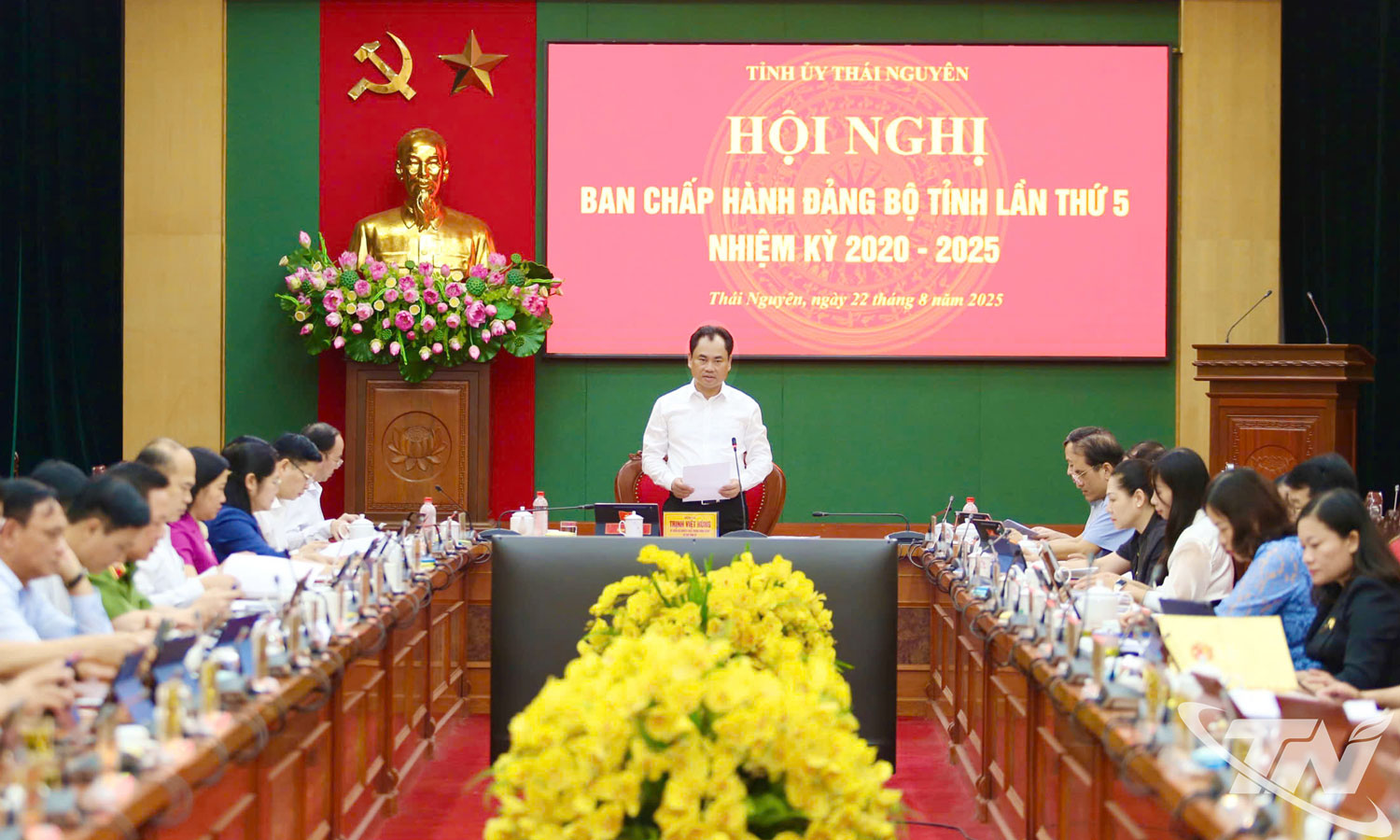 Anh-tin-bai