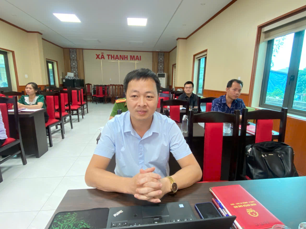 Anh-tin-bai