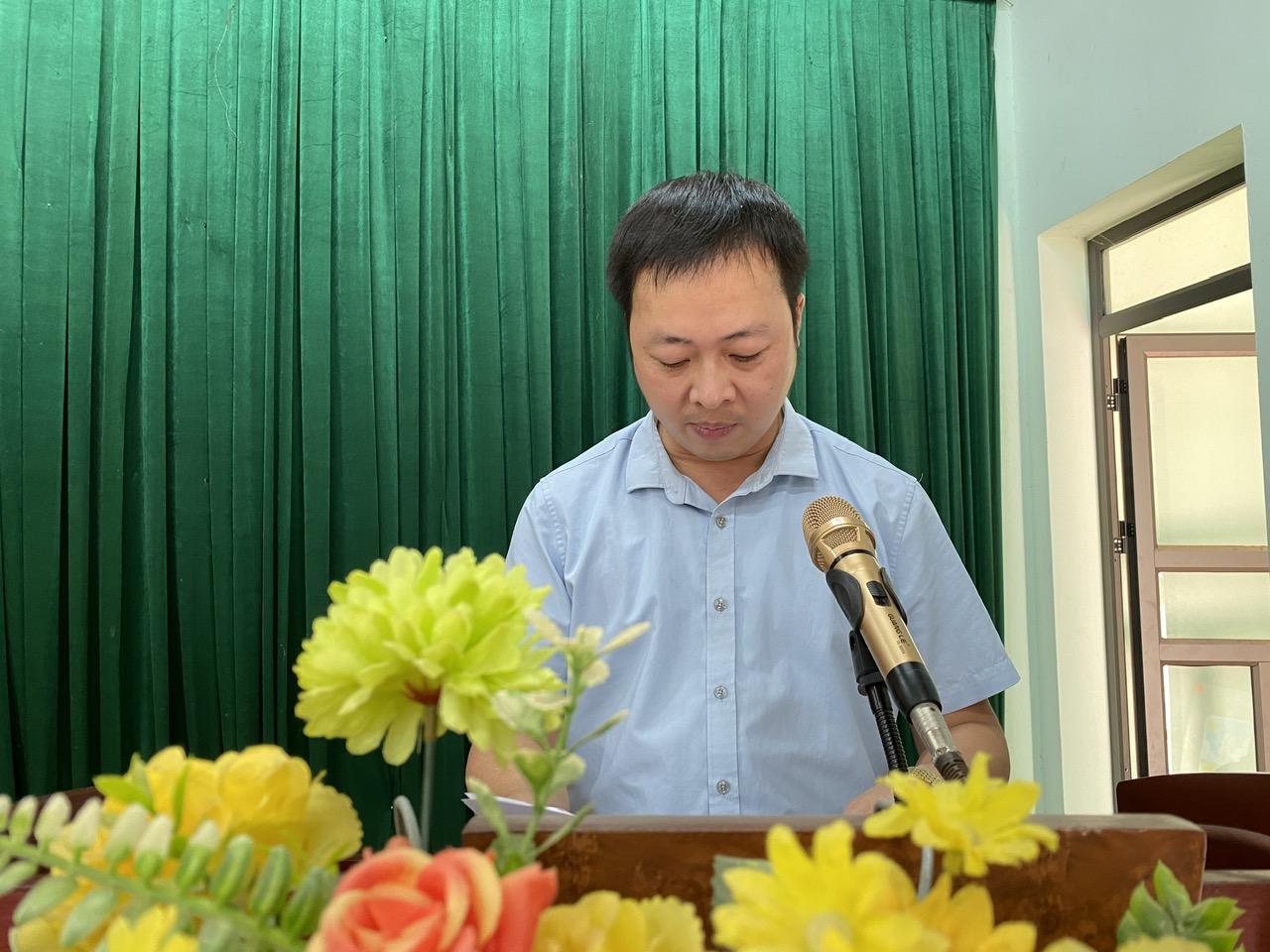 Anh-tin-bai