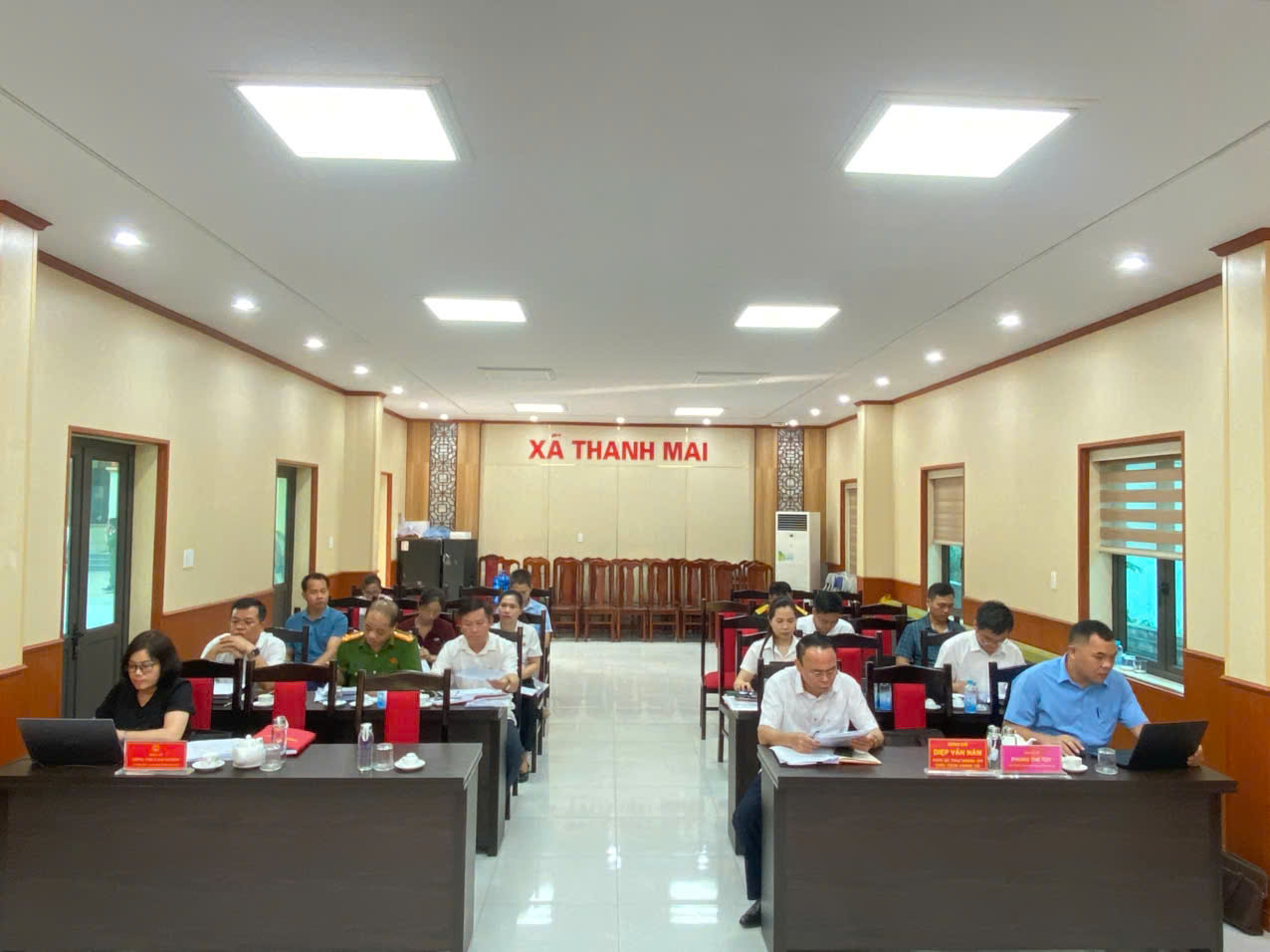 Anh-tin-bai