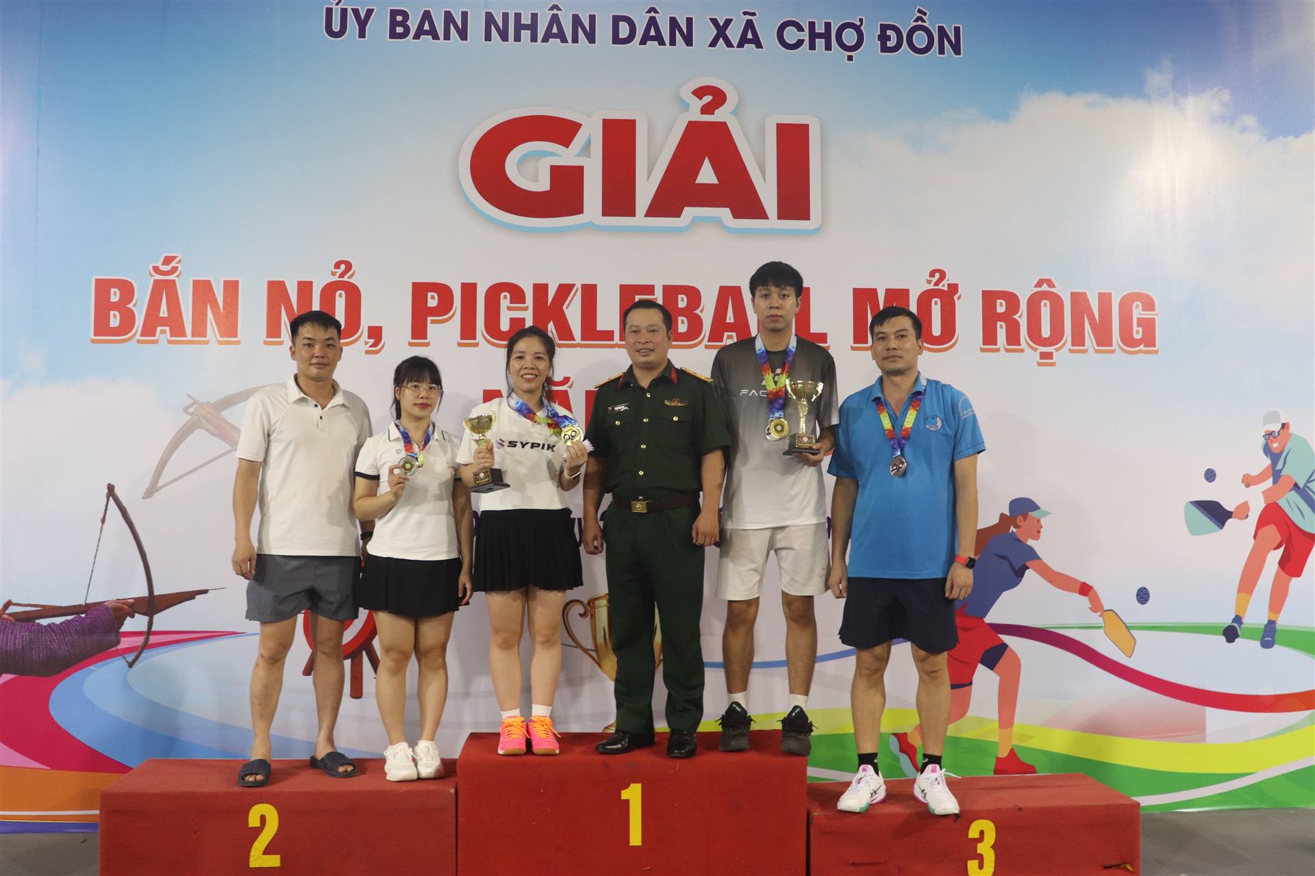 Ban Chỉ huy Quân sự xã Chợ Đồn tích cực tham gia các hoạt động thể dục, thể thao do xã tổ chức