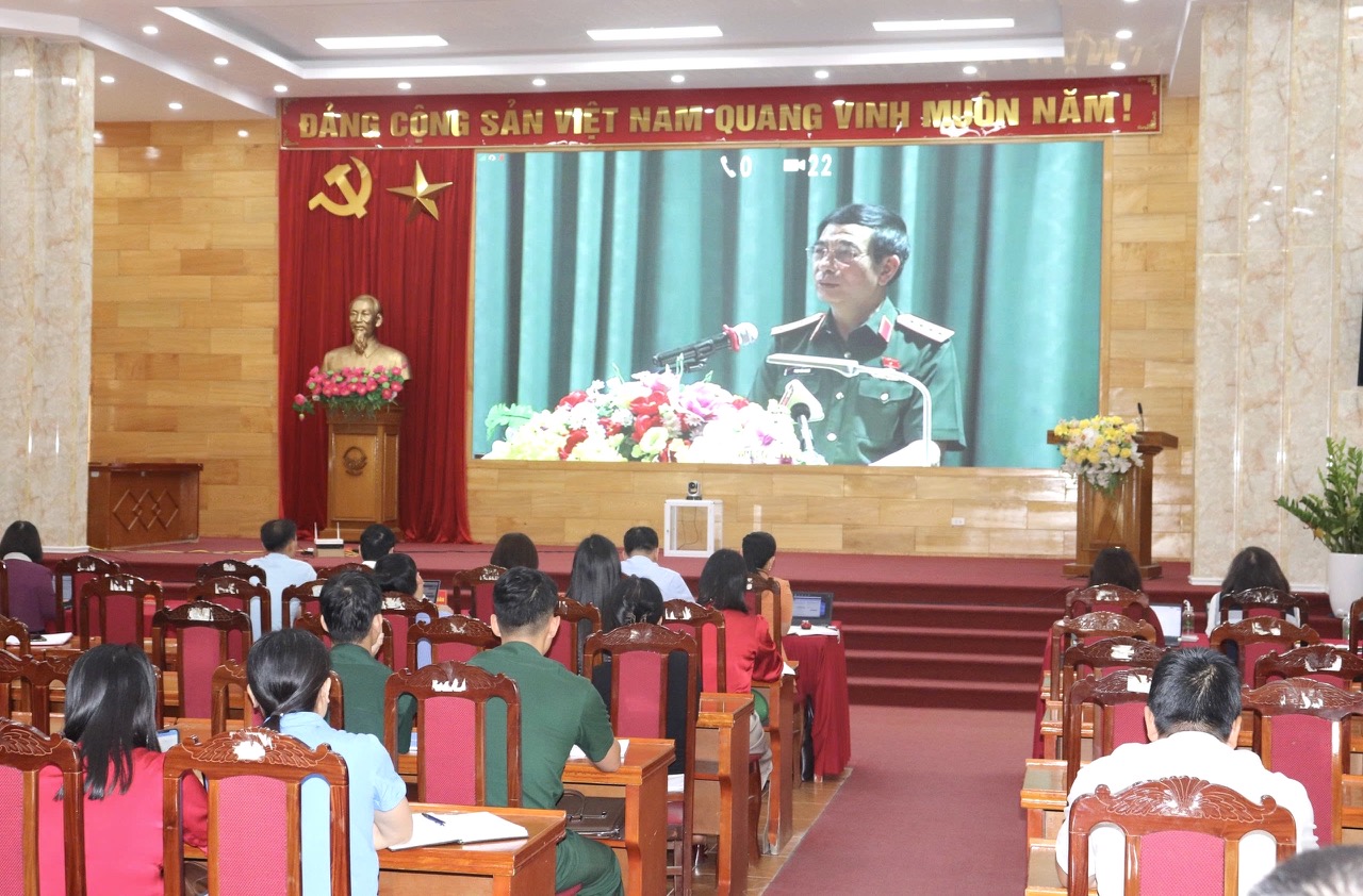Đoàn ĐBQH tỉnh Thái Nguyên tiếp xúc cử tri sau Kỳ họp thứ Nhất, Quốc hội khóa XVI