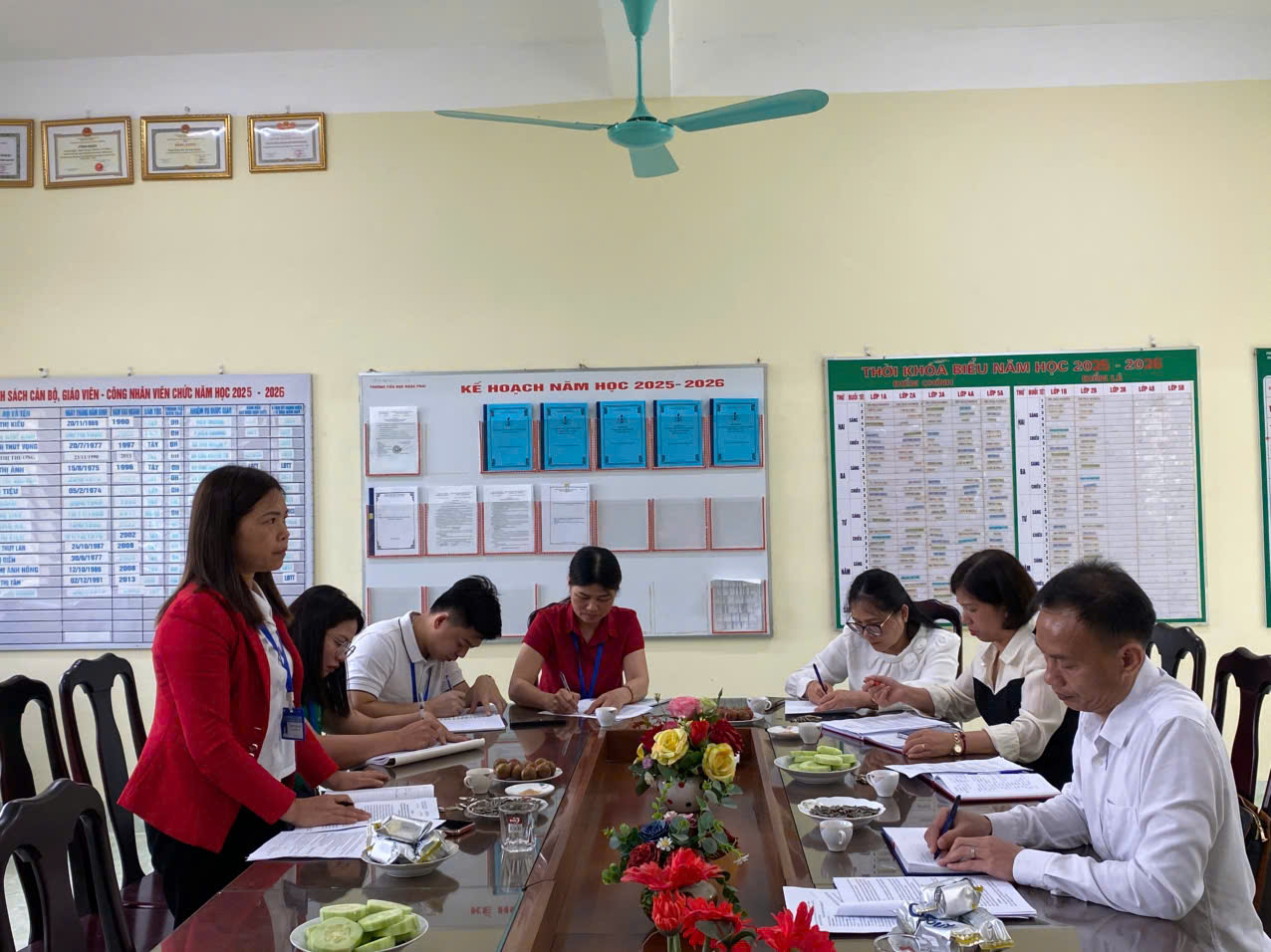 Anh-tin-bai