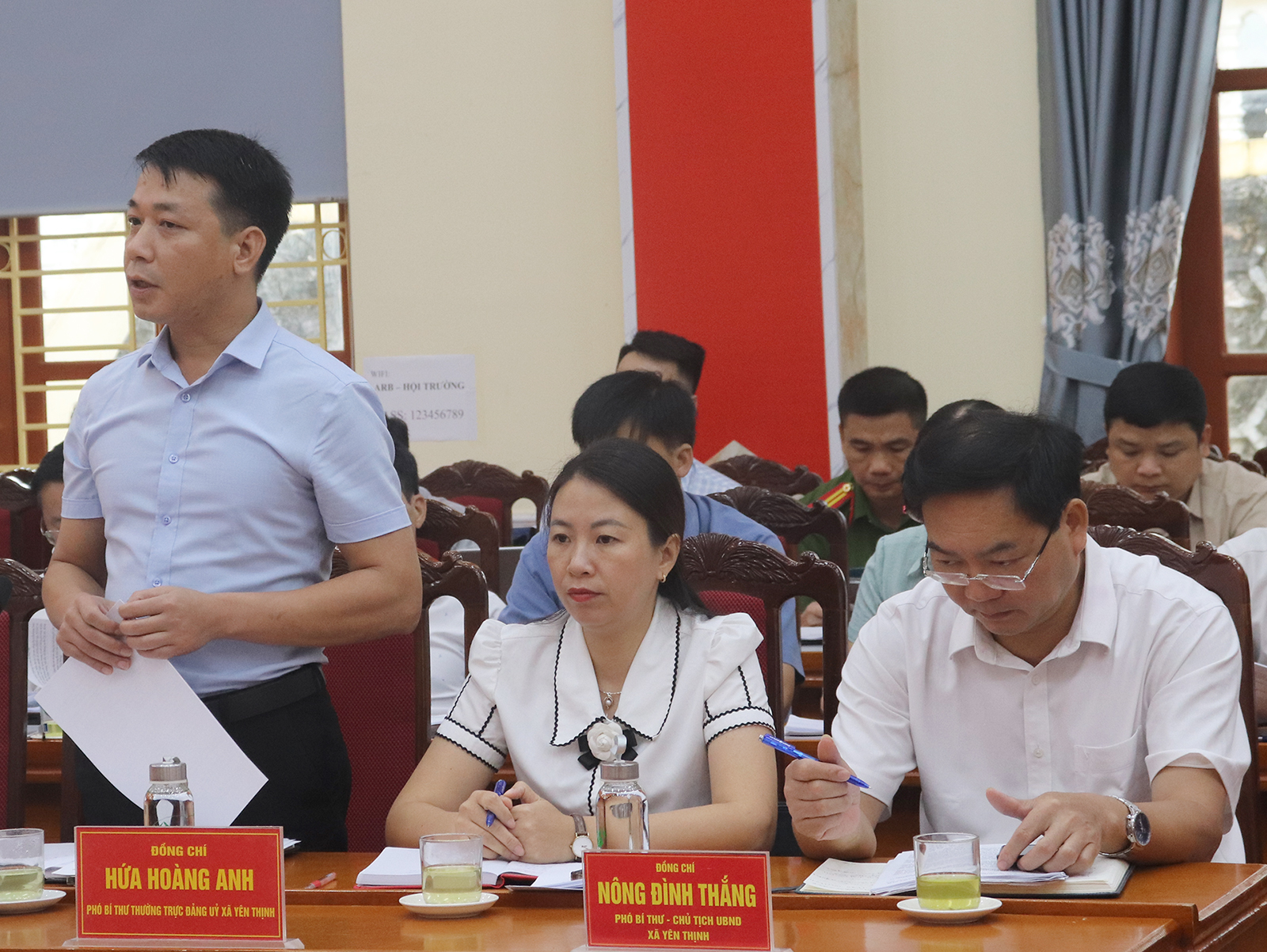 Anh-tin-bai