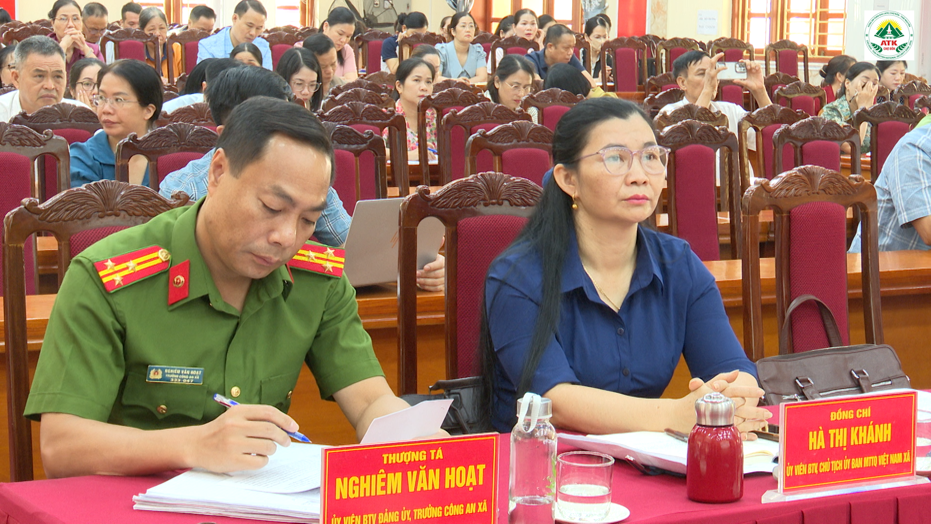 Anh-tin-bai